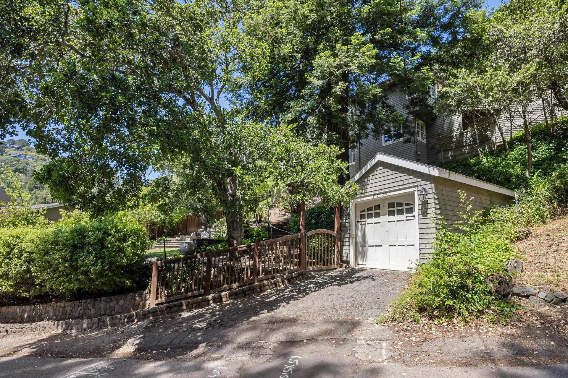 137 Del Casa Dr, Mill Valley