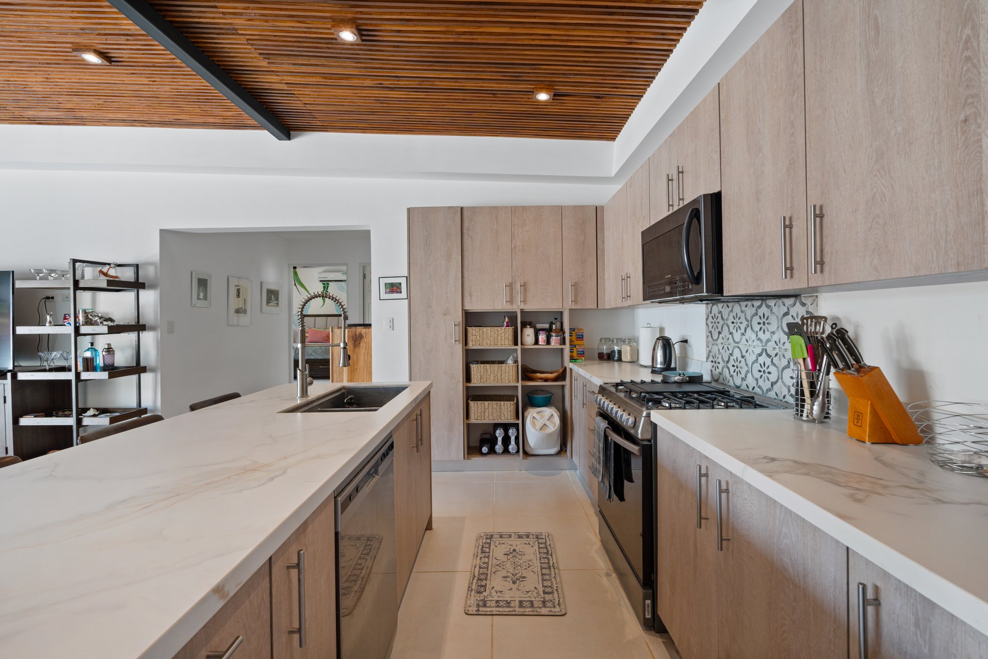 Casa Wish You Were Here | Modern Tranquility in Tamarindo!