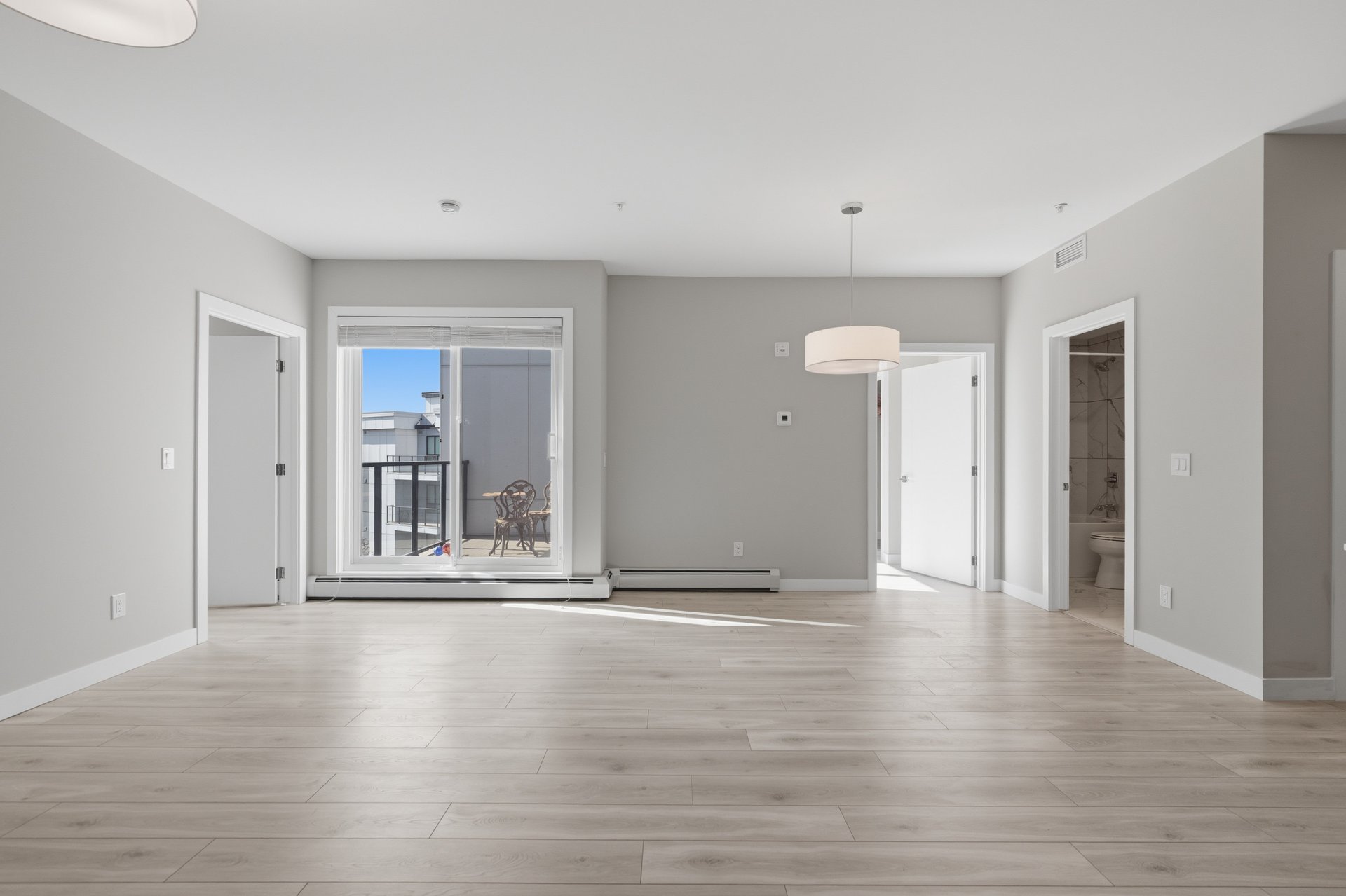 383 Smith Street NW Unit: 402
