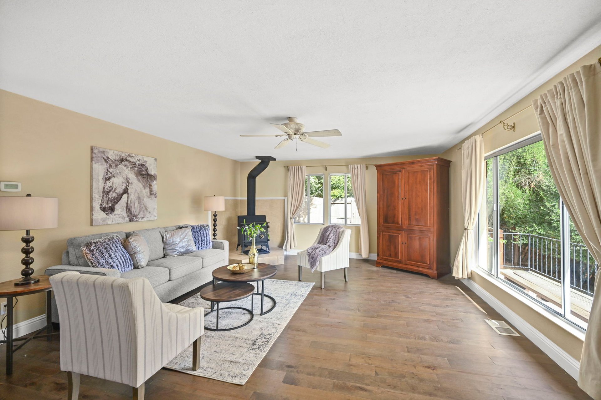 3840 Canyon Way, Martinez