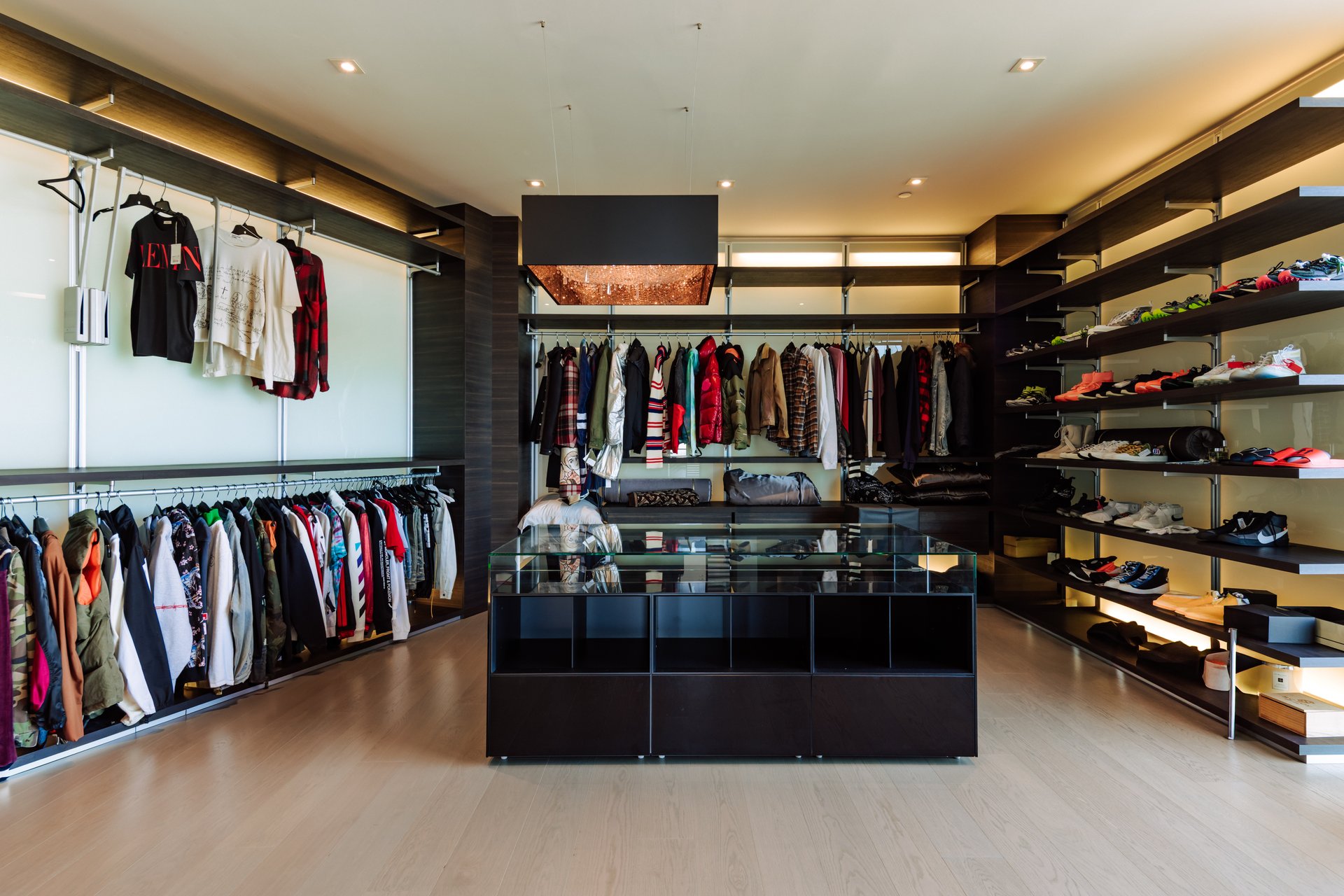 9199 Thrasher Ave