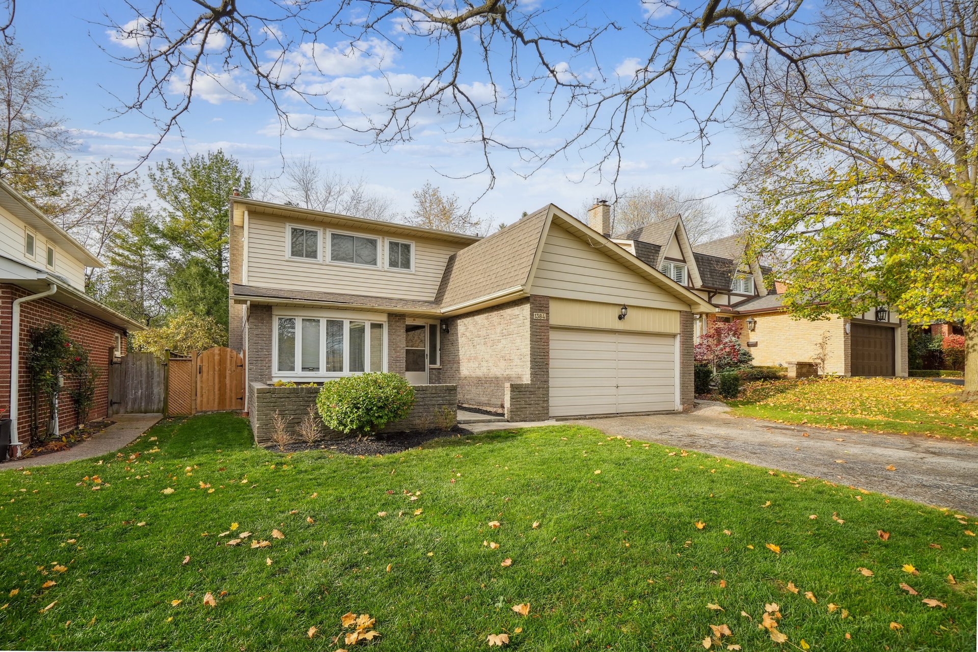 Perfect Family Home Backing onto Greenspace