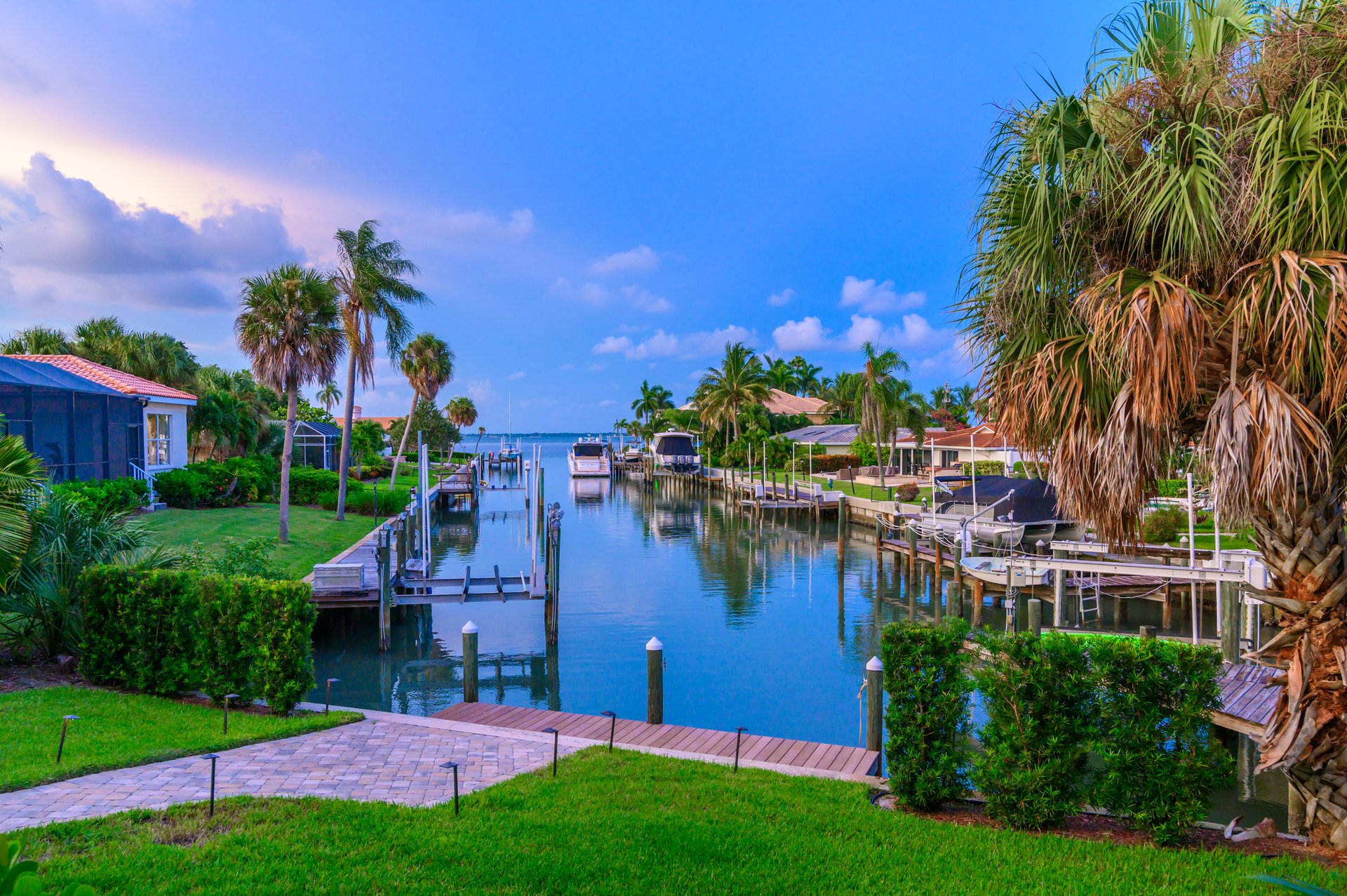 500 Ketch Lane, Country Club Shores, Longboat Key