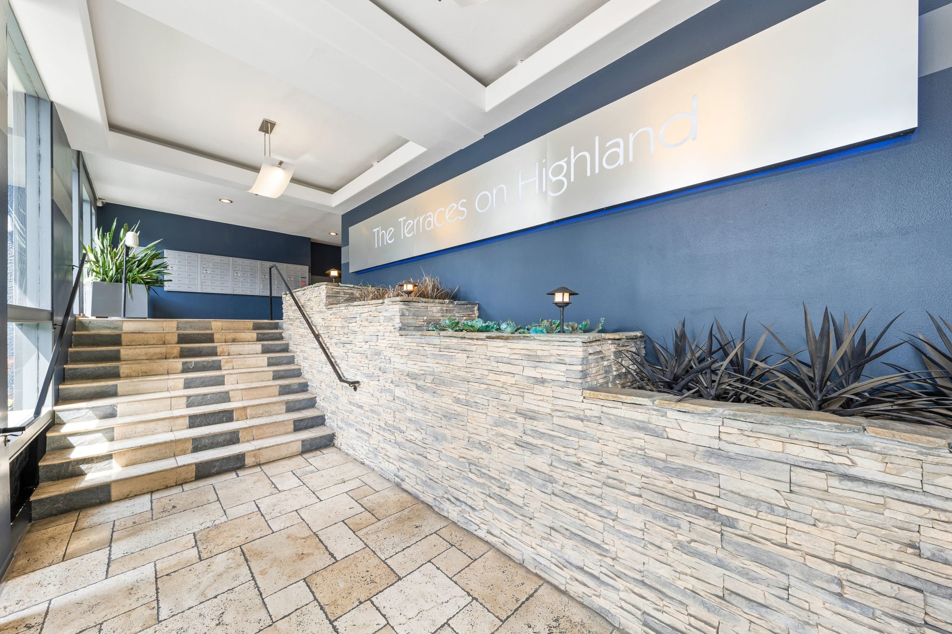 1940 N Highland Ave #PH76, Hollywood Hills