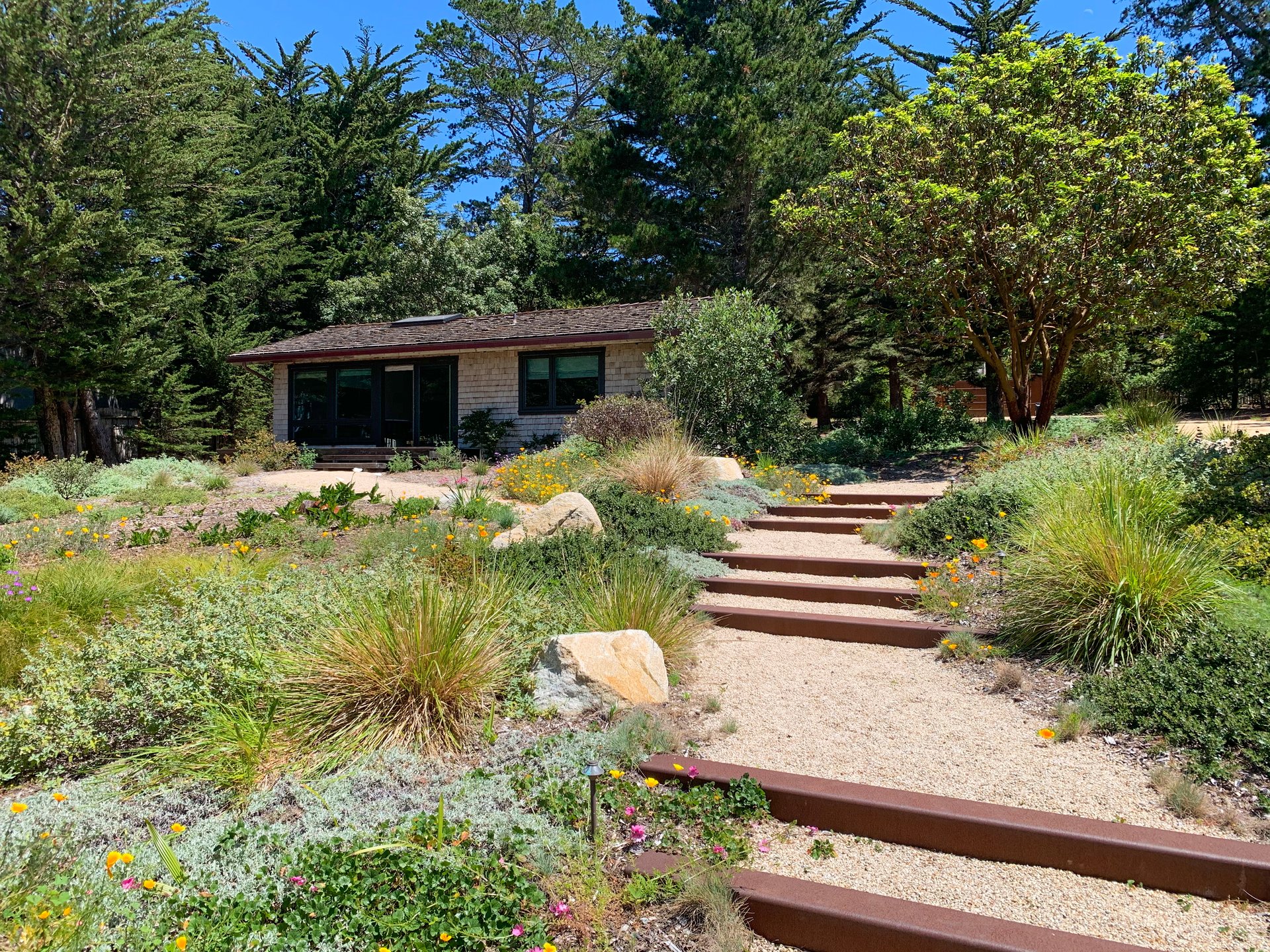 42 Yankee Point Dr