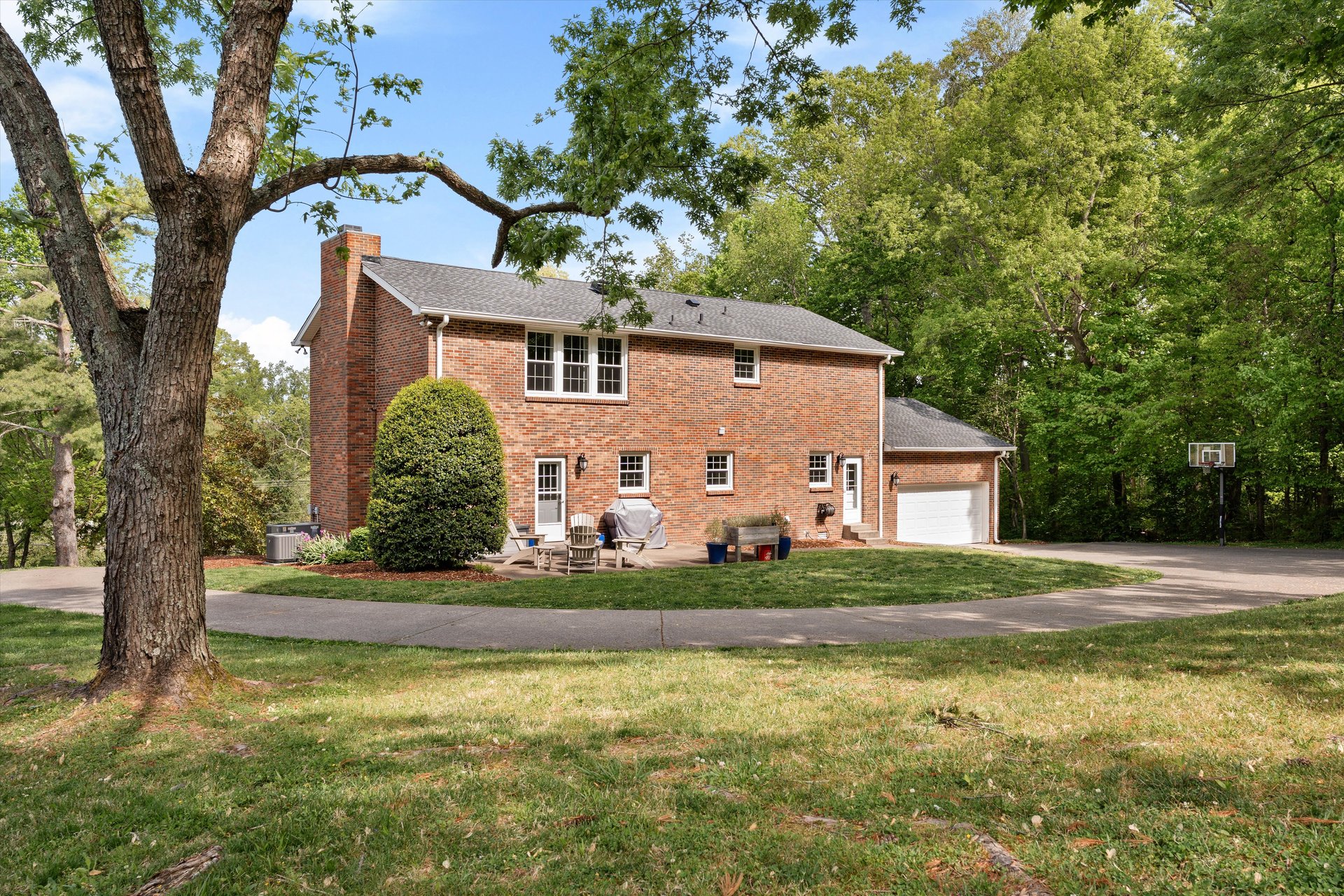 701 Edmondson Pike