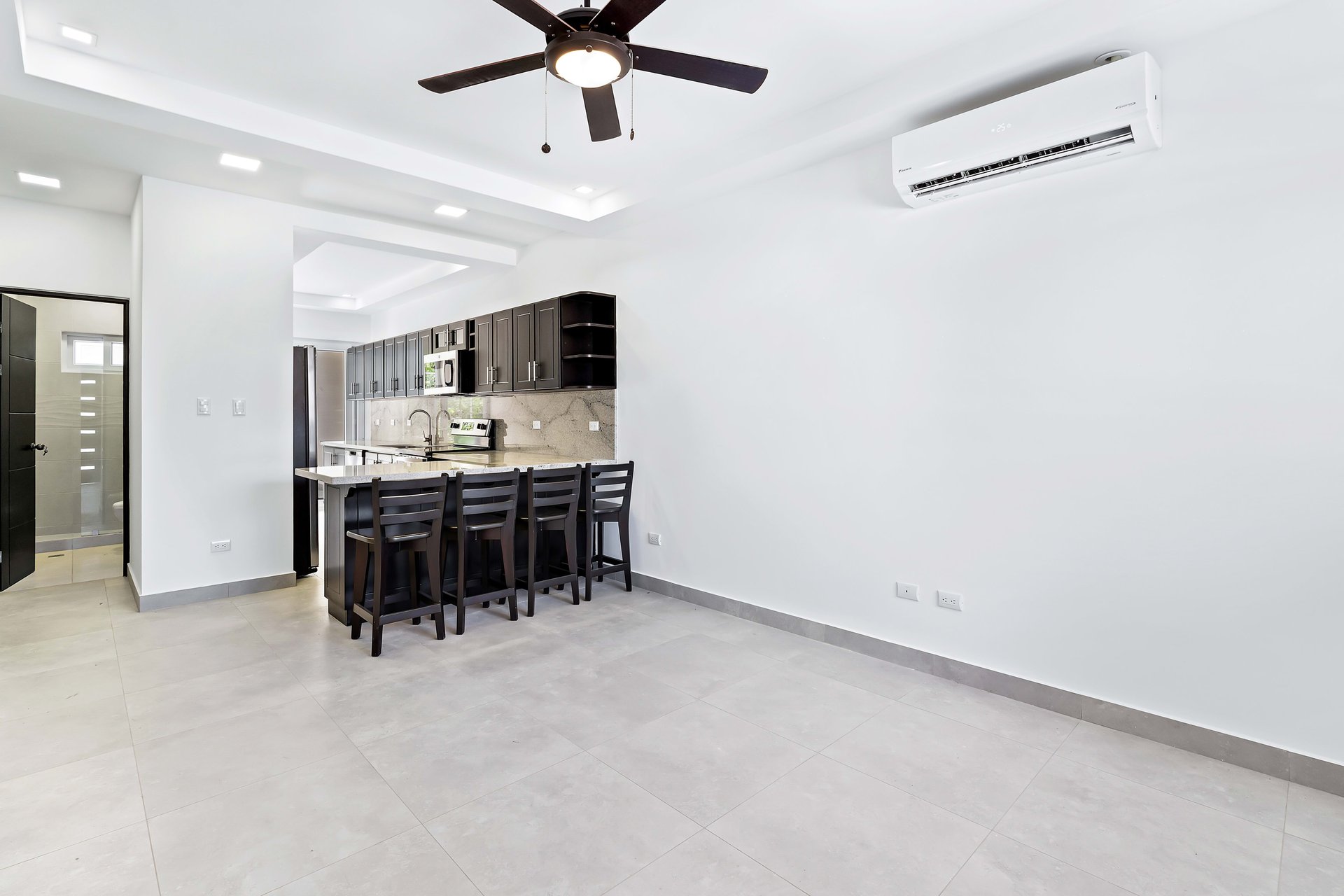 Jacarandas #22 | Modern Townhome with Amenities Just Minutes from the Beach