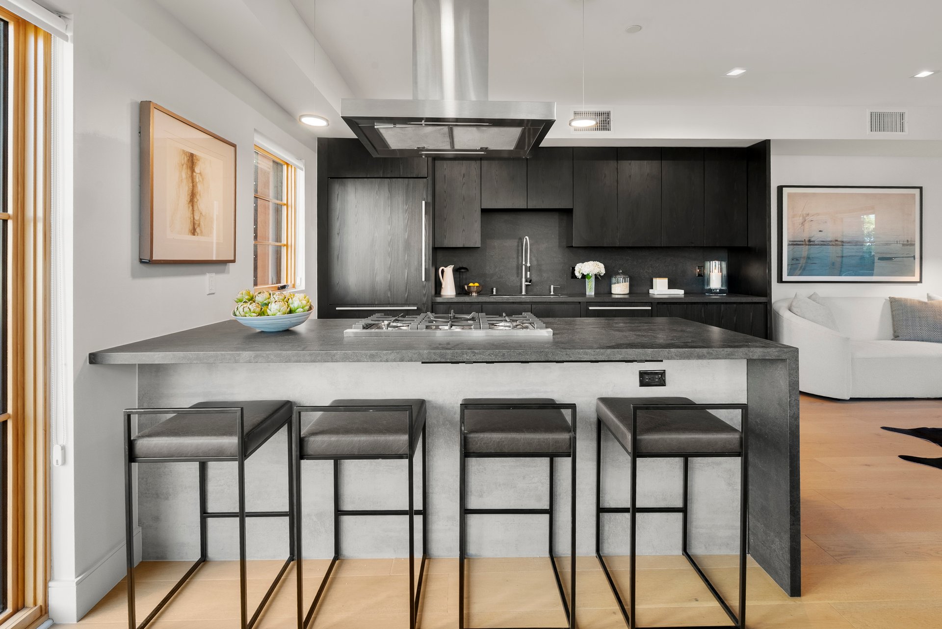 1033 N Vista St, West Hollywood