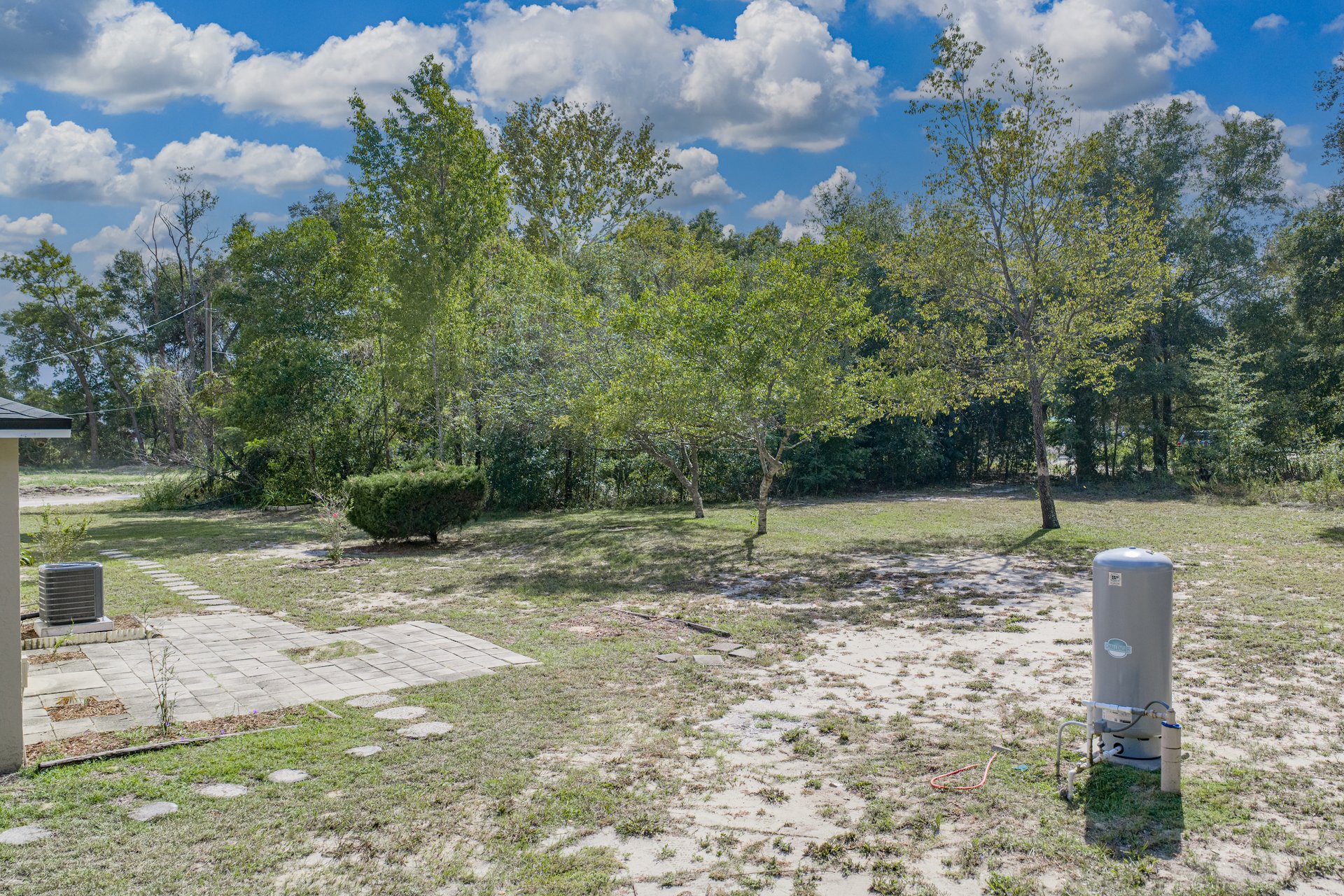 760 NW 52ND AVE