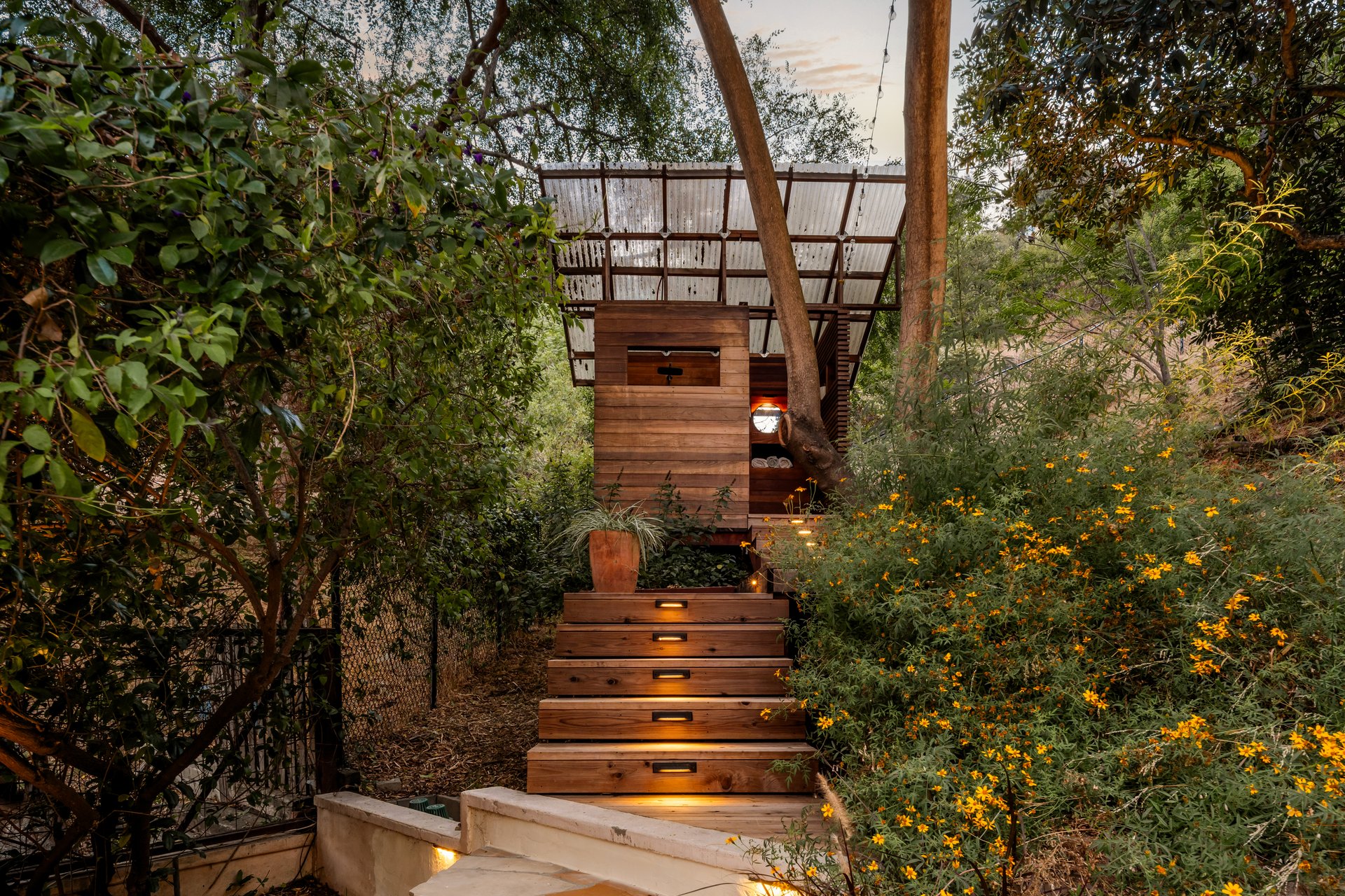 6871 Sunny Cove