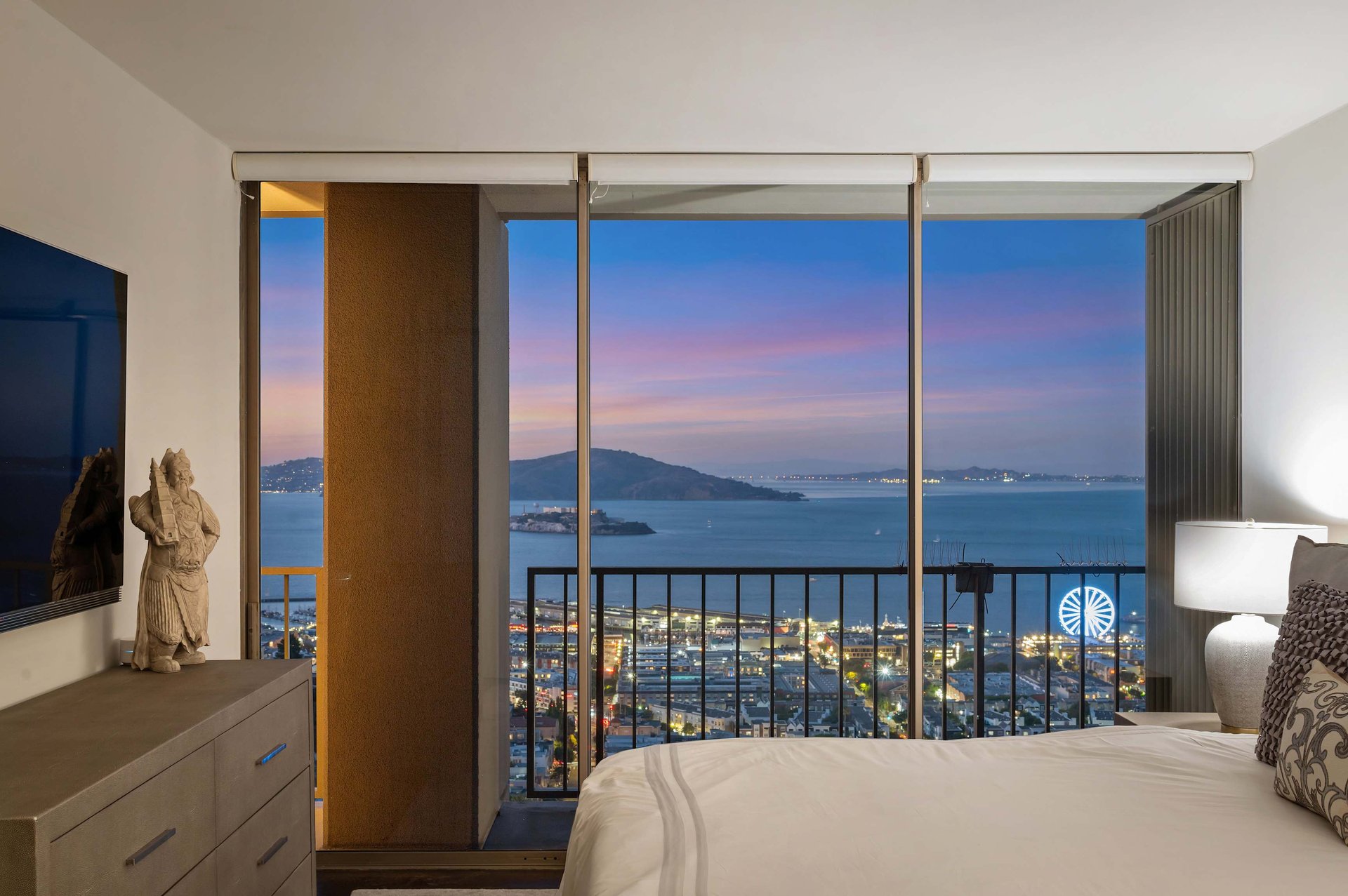 Golden Gate Bridge View Condo