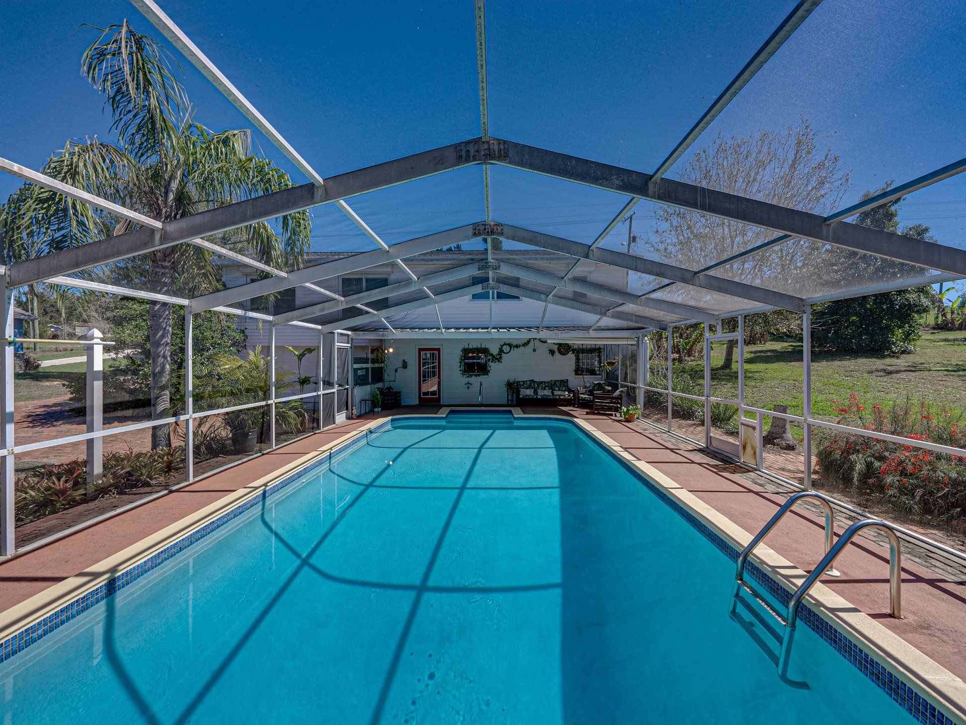 10925 FORT KING RD