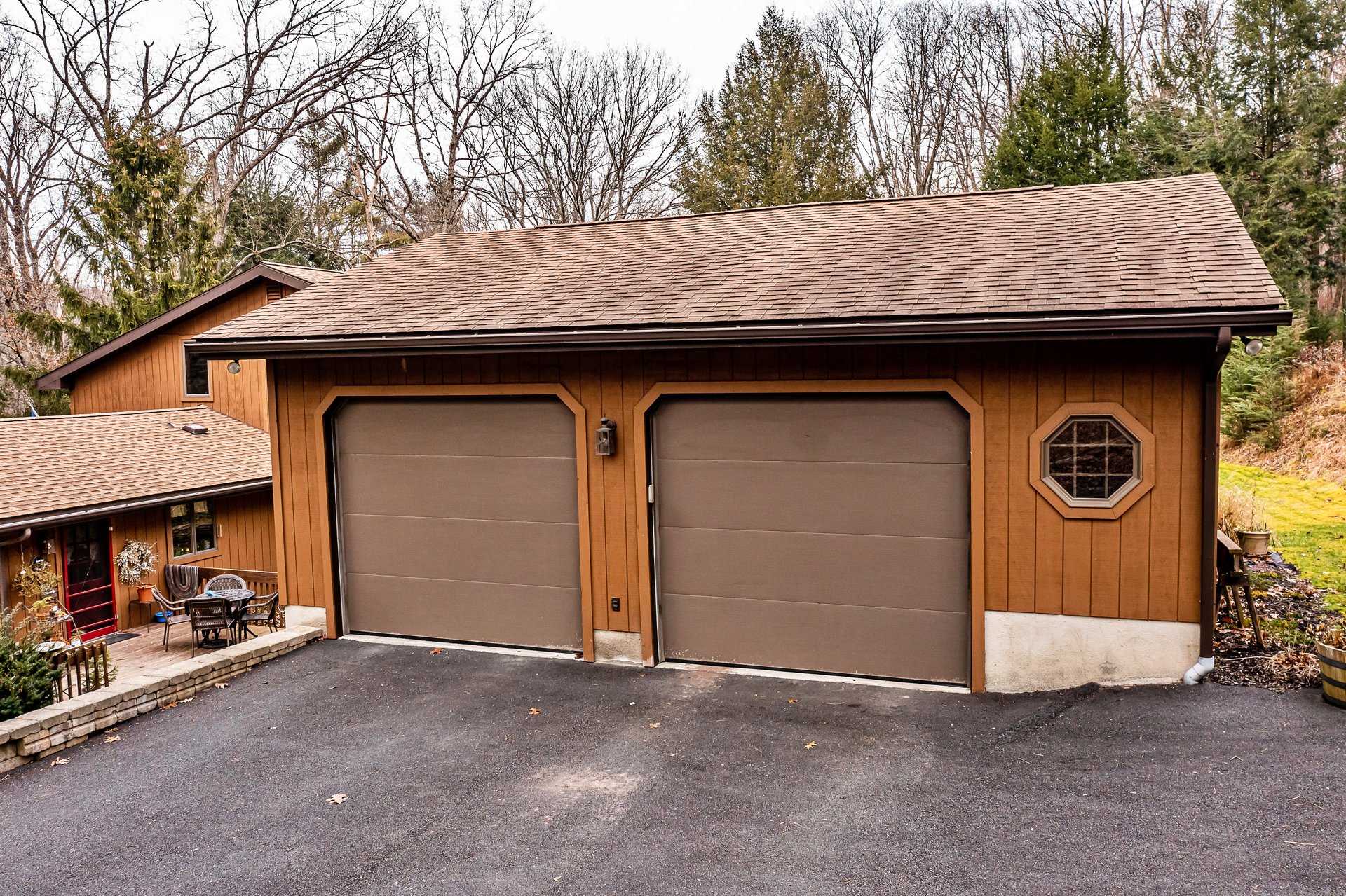 2716 Mountain Road
