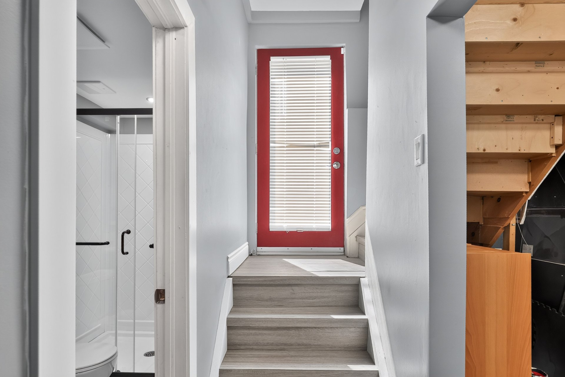 2102 Salma Crescent, Burlington
