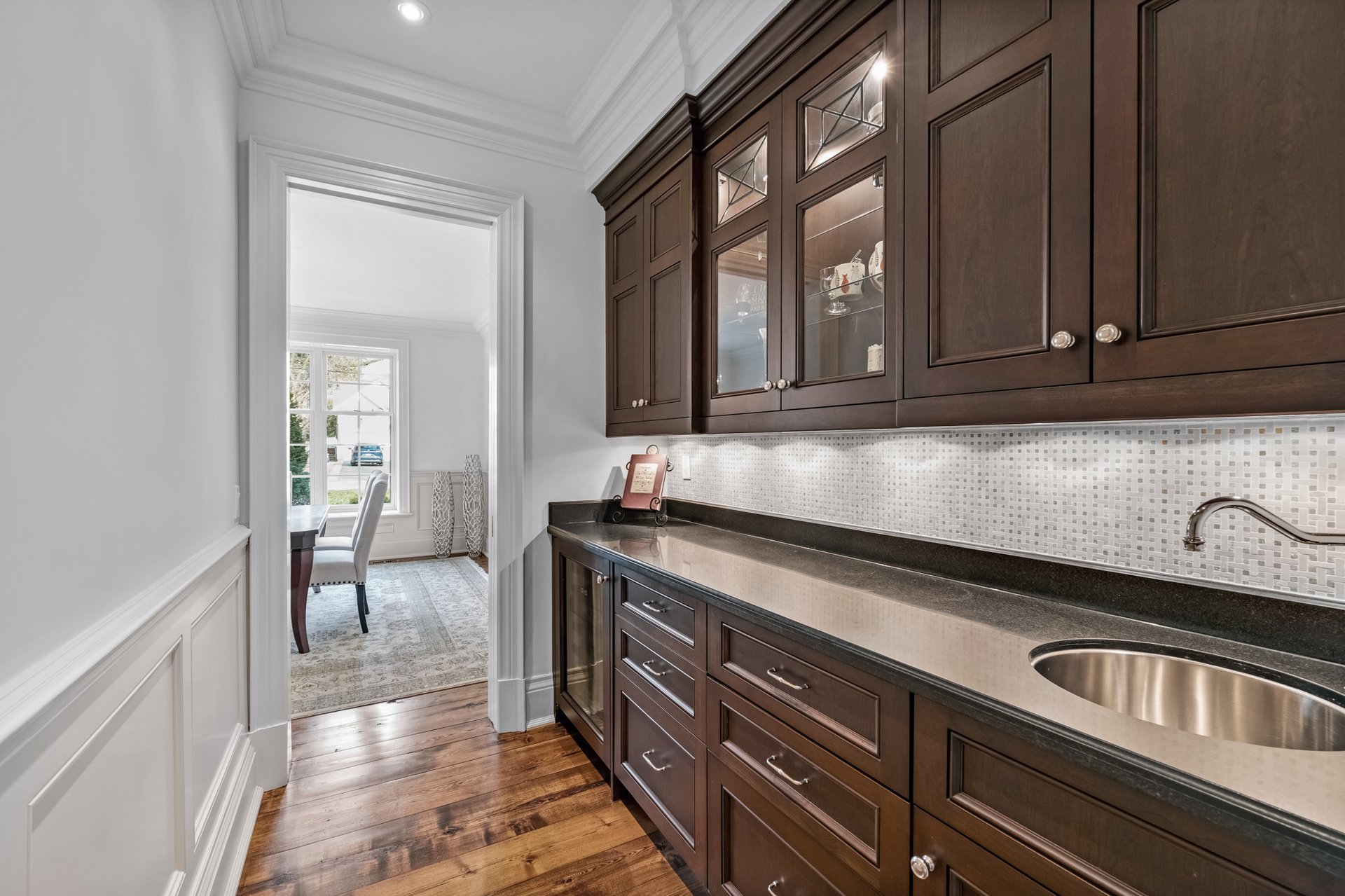 190 Donnelly Dr