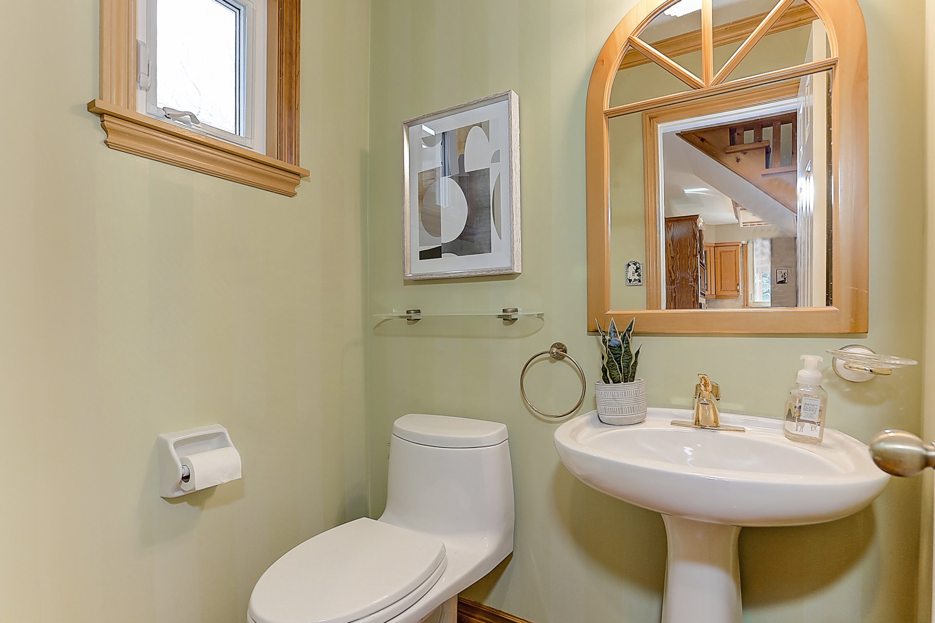 3158 Kilbride Cres