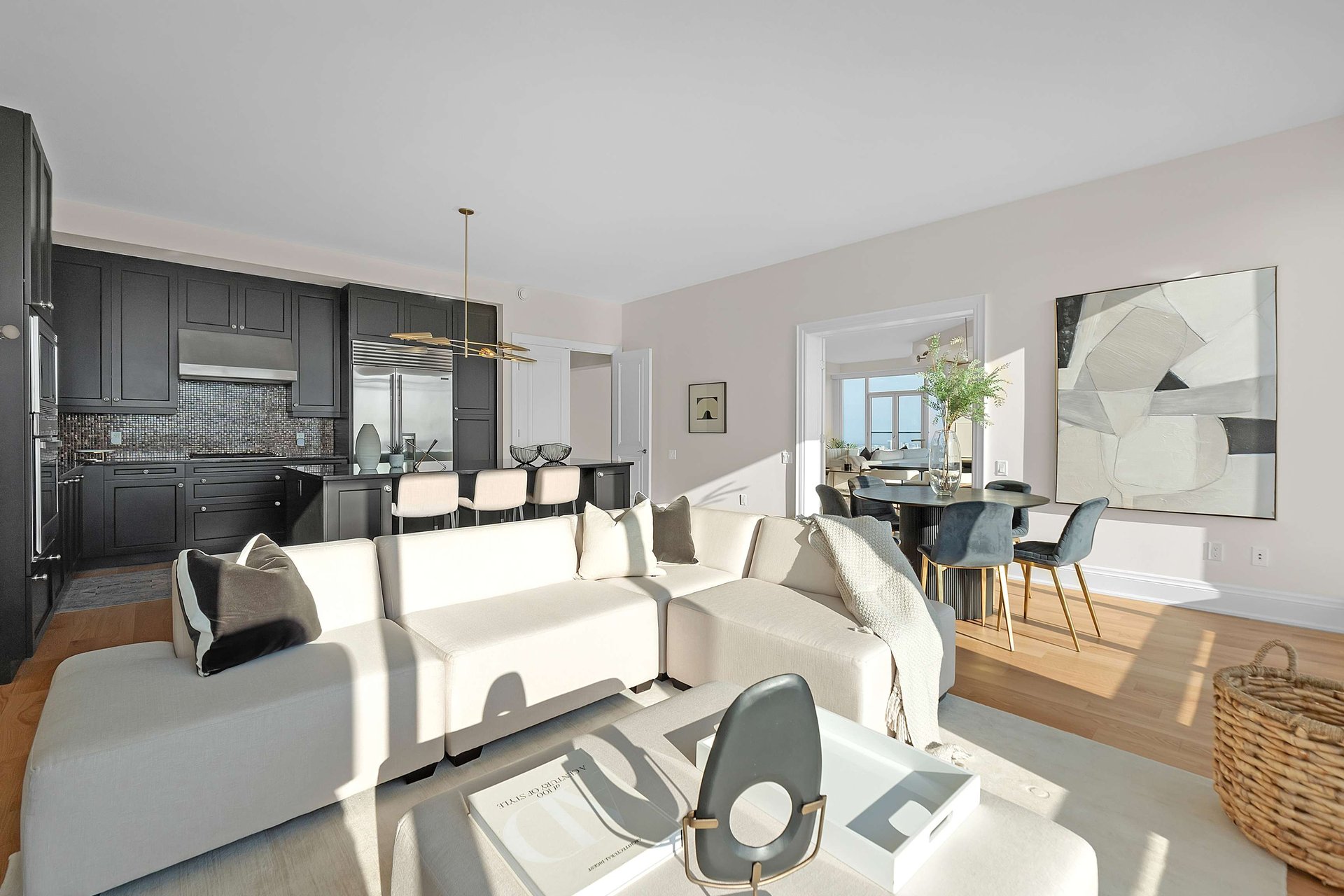 2191 Yonge St Suite 5202