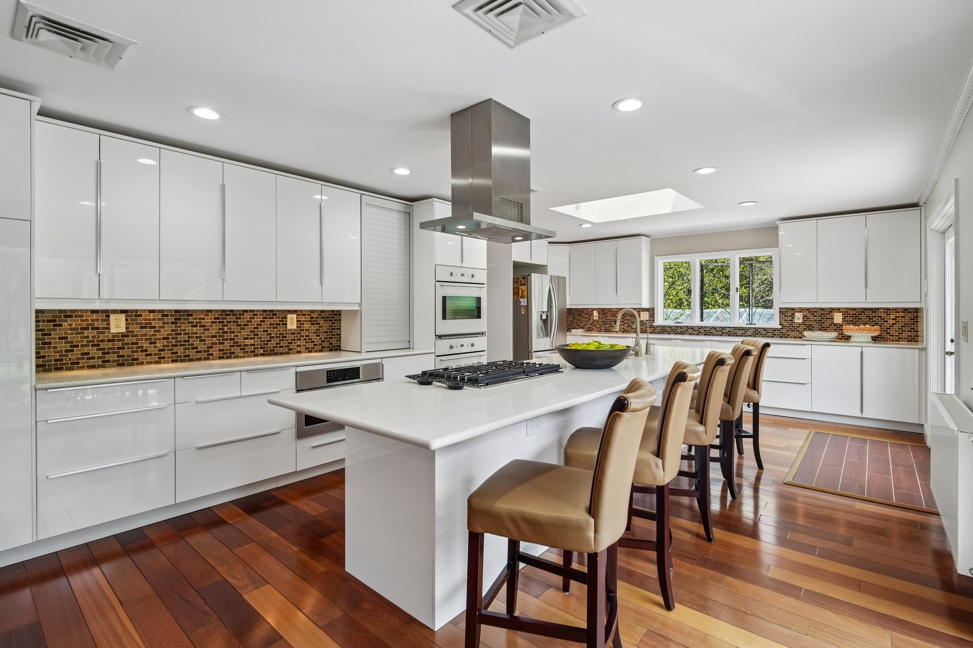 35 Grandview Avenue