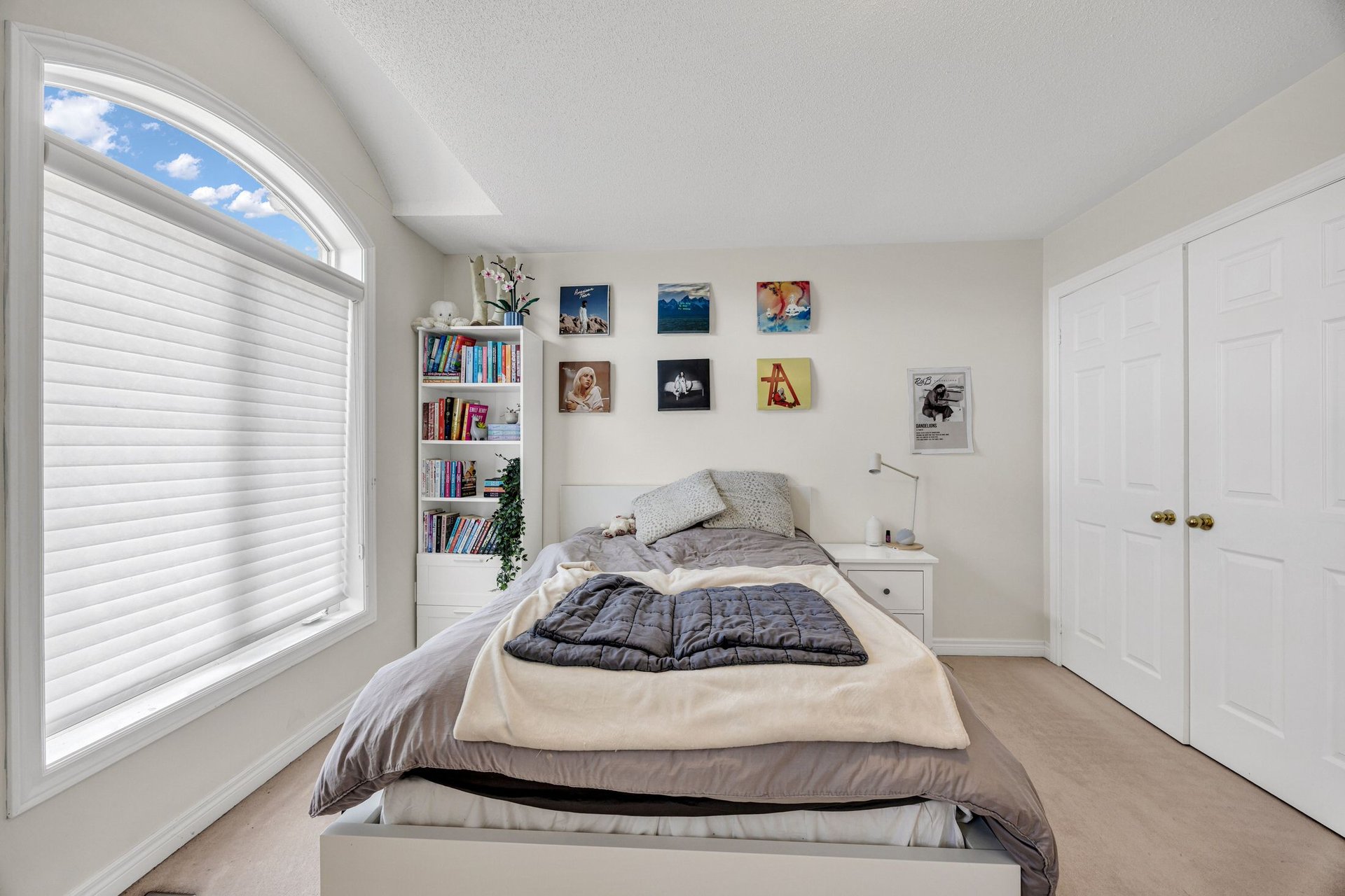 1116 Woodington Lane