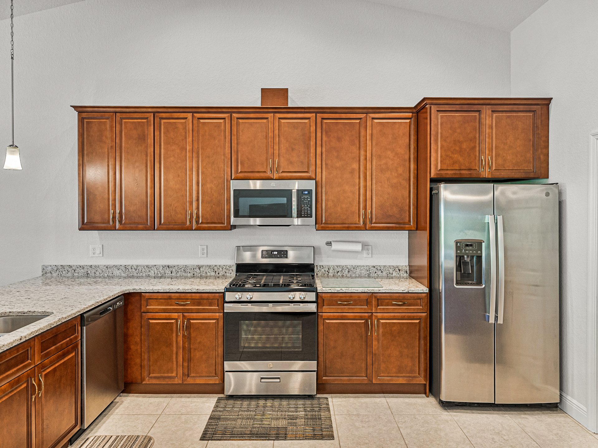 17703 COUNTRY SQUIRE LN