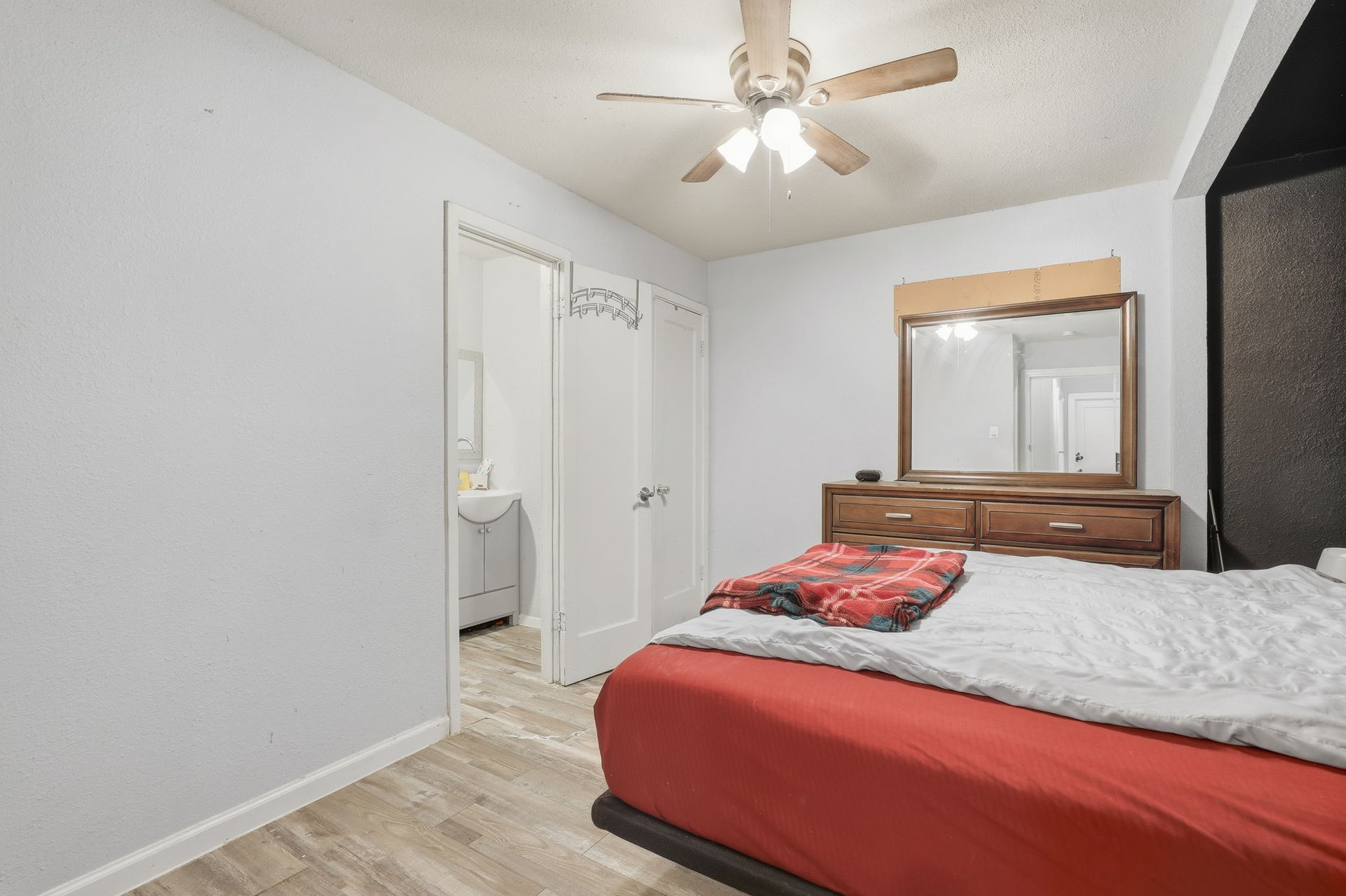 4014 Kostner
