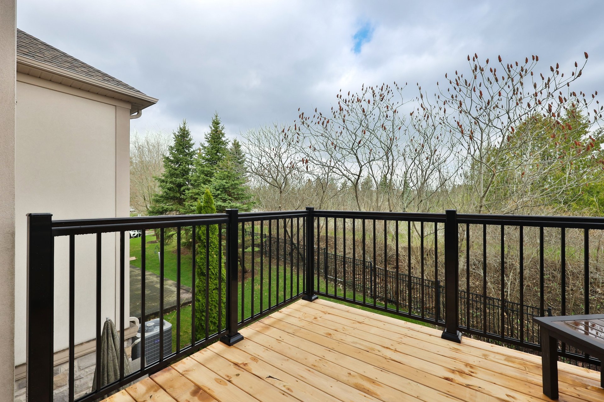 34-2400 Neyagawa Boulevard, Oakville