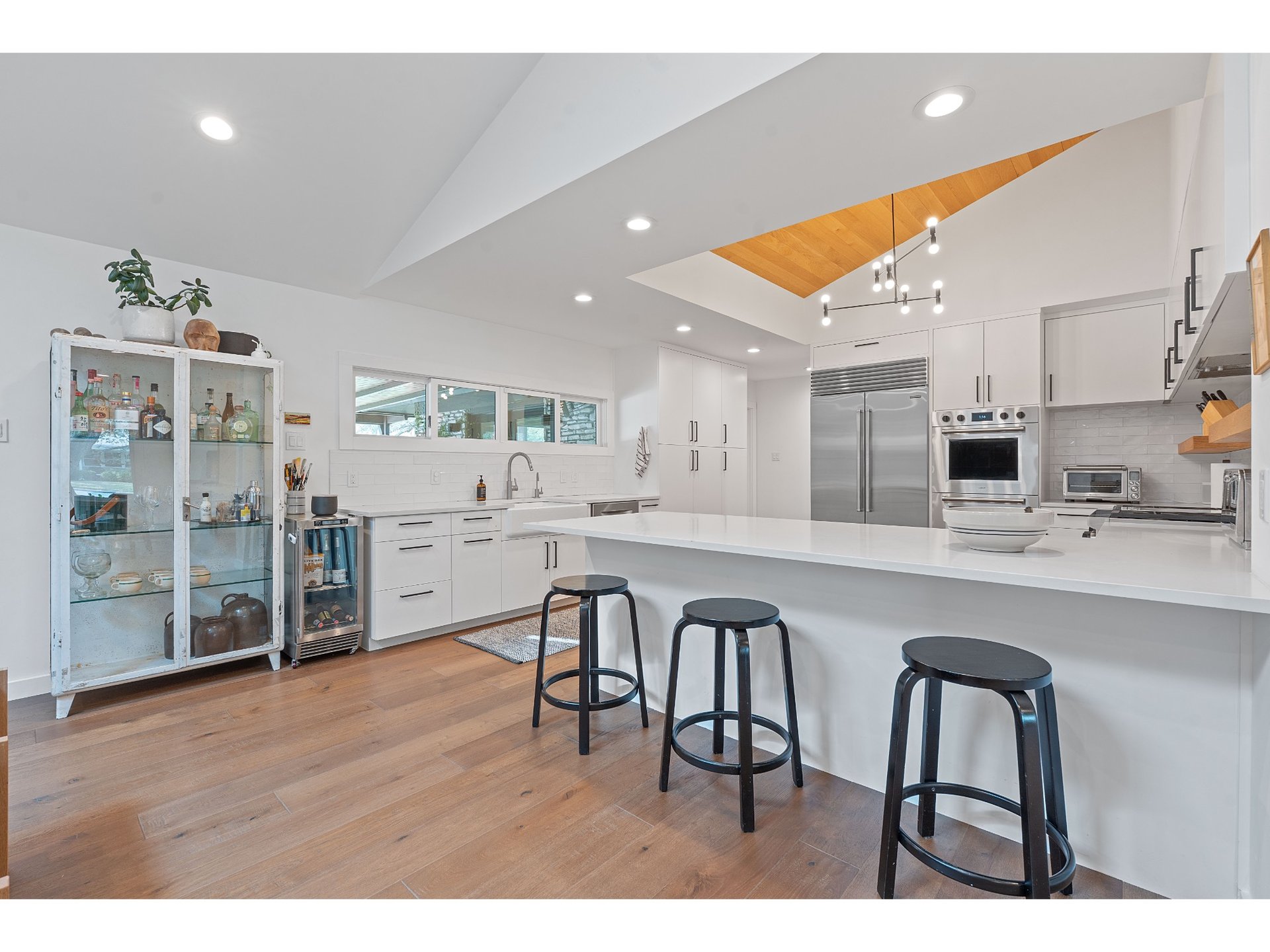 4508 Erin LN