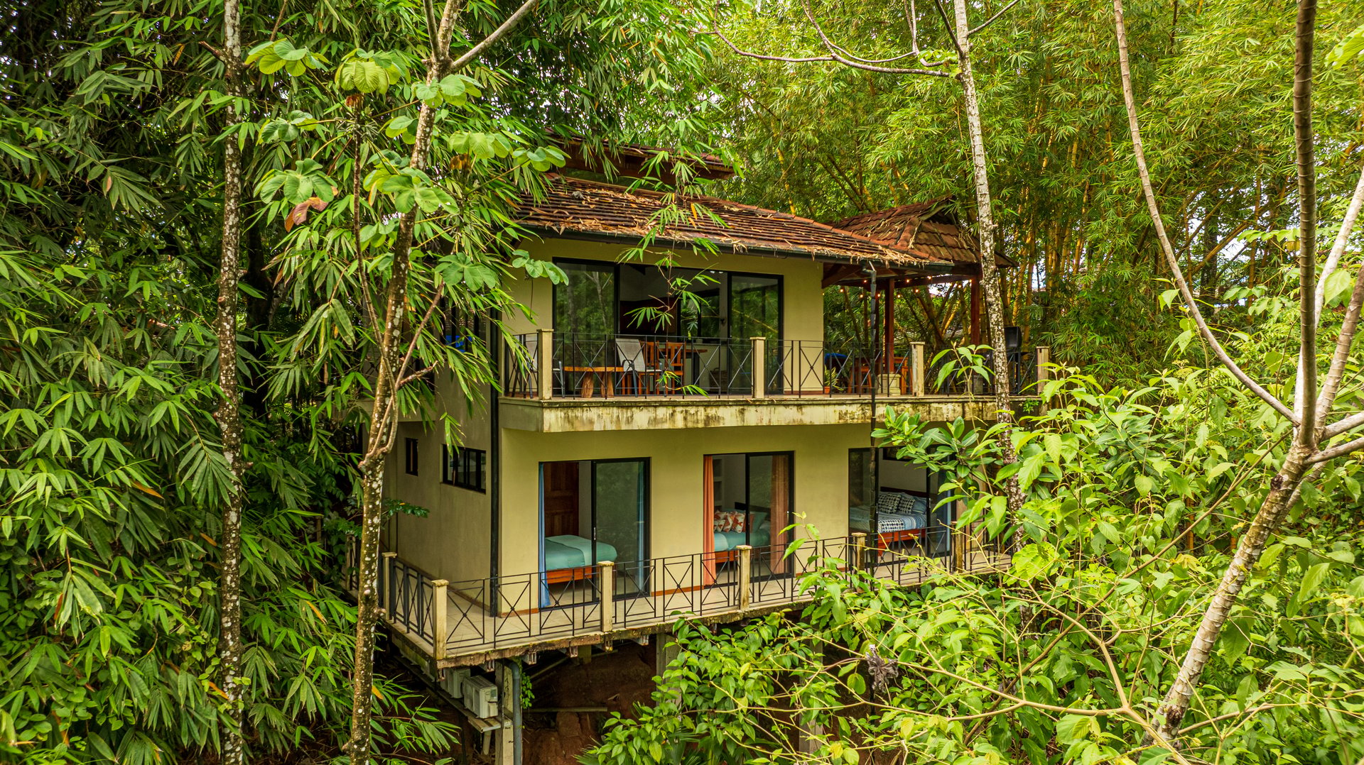 Tropical Villa in Canto del Mar | Walk to Dominicalito Beach