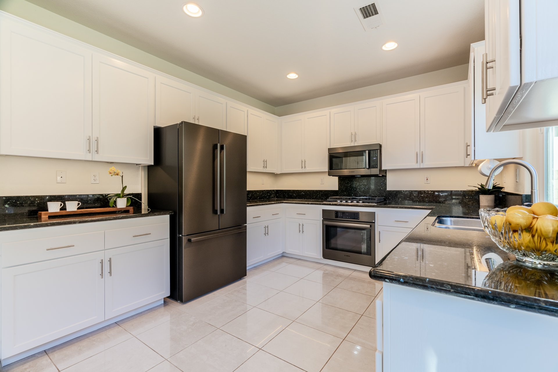 4406 Camino De La Rosa