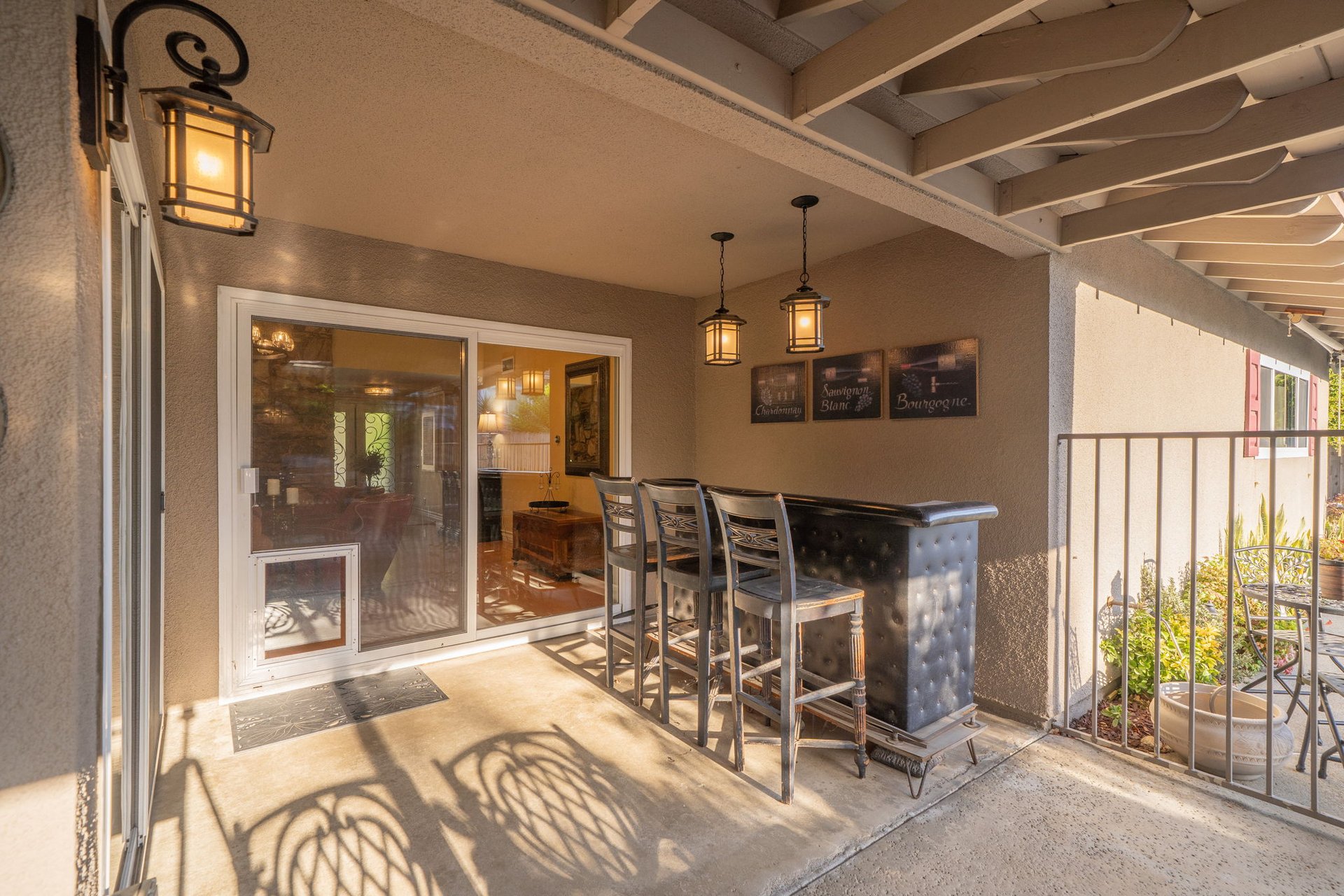 2309 Perry Court
