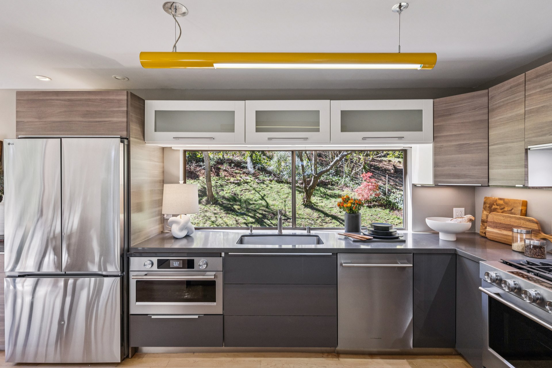 Contemporary Berkeley Hills Treehouse