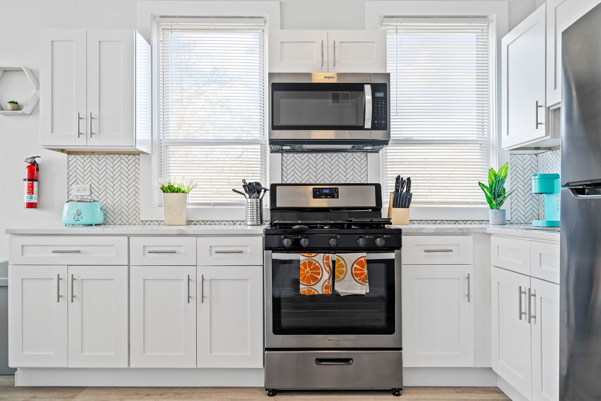 1226 W 31st Pl  Chicago, IL 60608