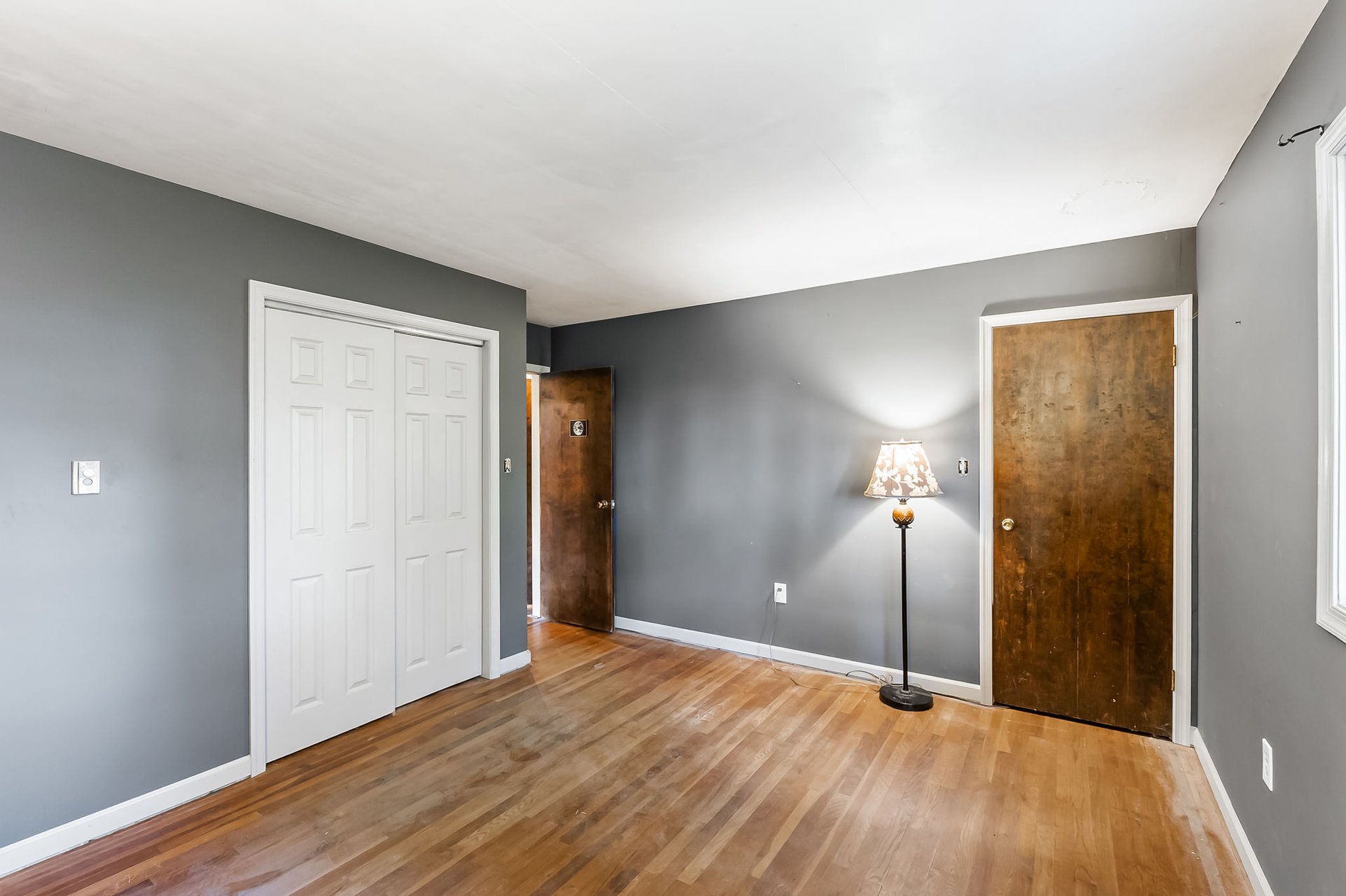 3237 Oakhurst Drive