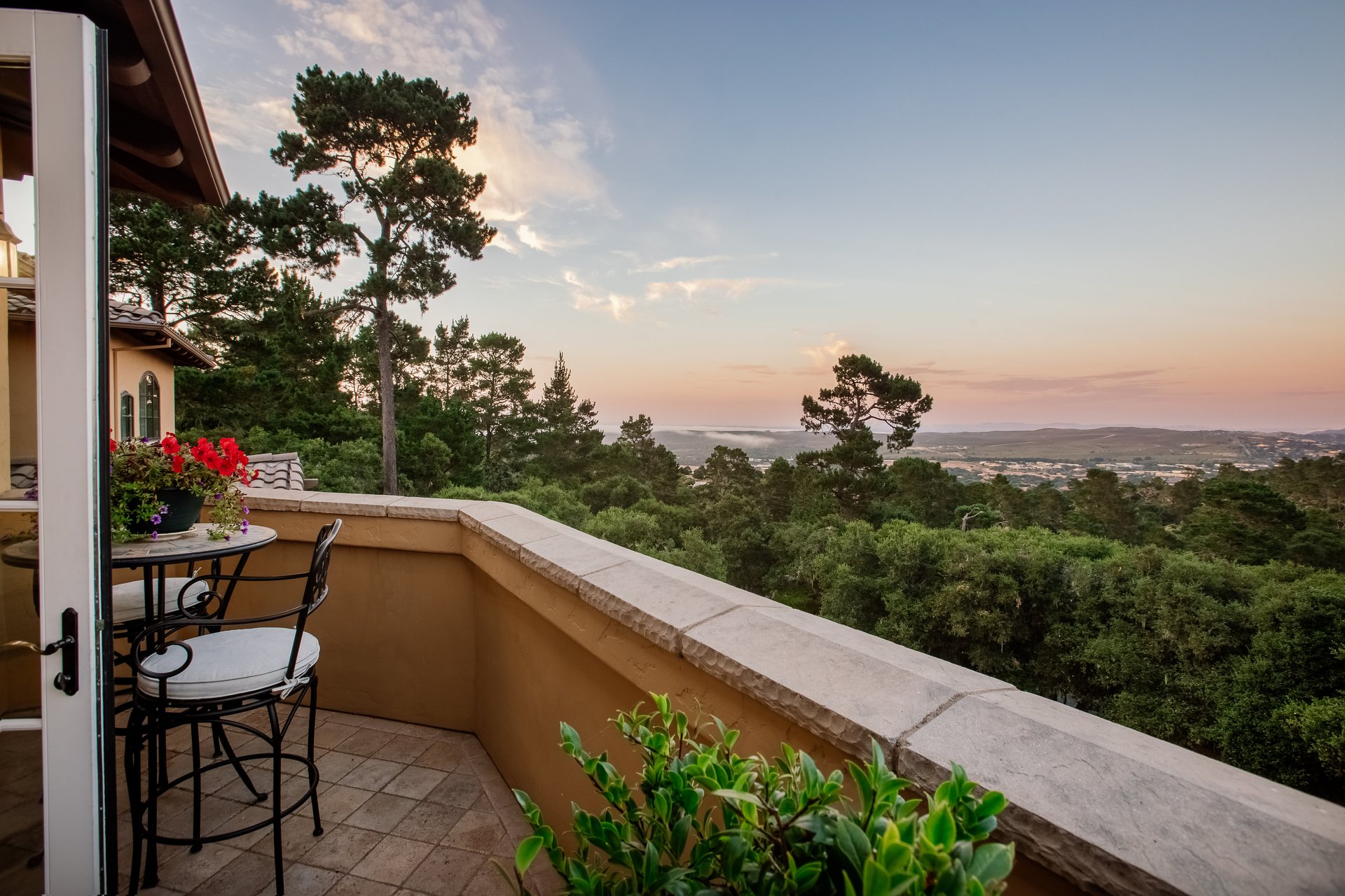7410 Alturas Court, Monterey
