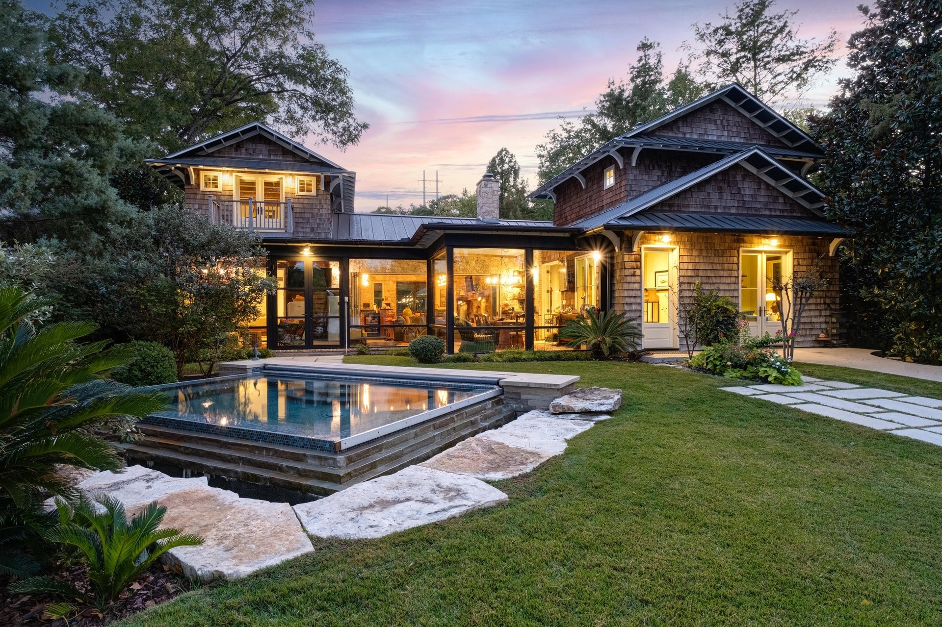 1406 Rockcliff Road