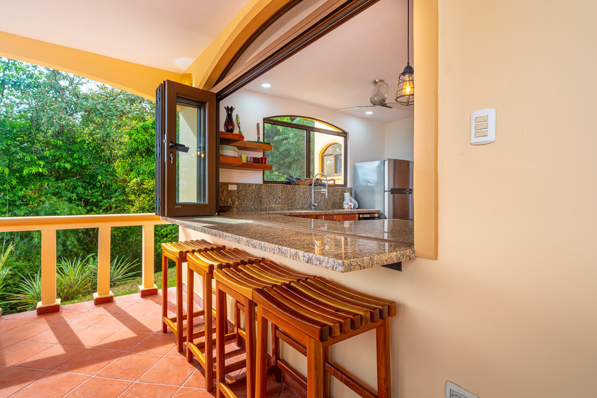 Classic Luxury at Casa Ceiba, Coastal Ocean View 4 Bedroom Home Near Uvita