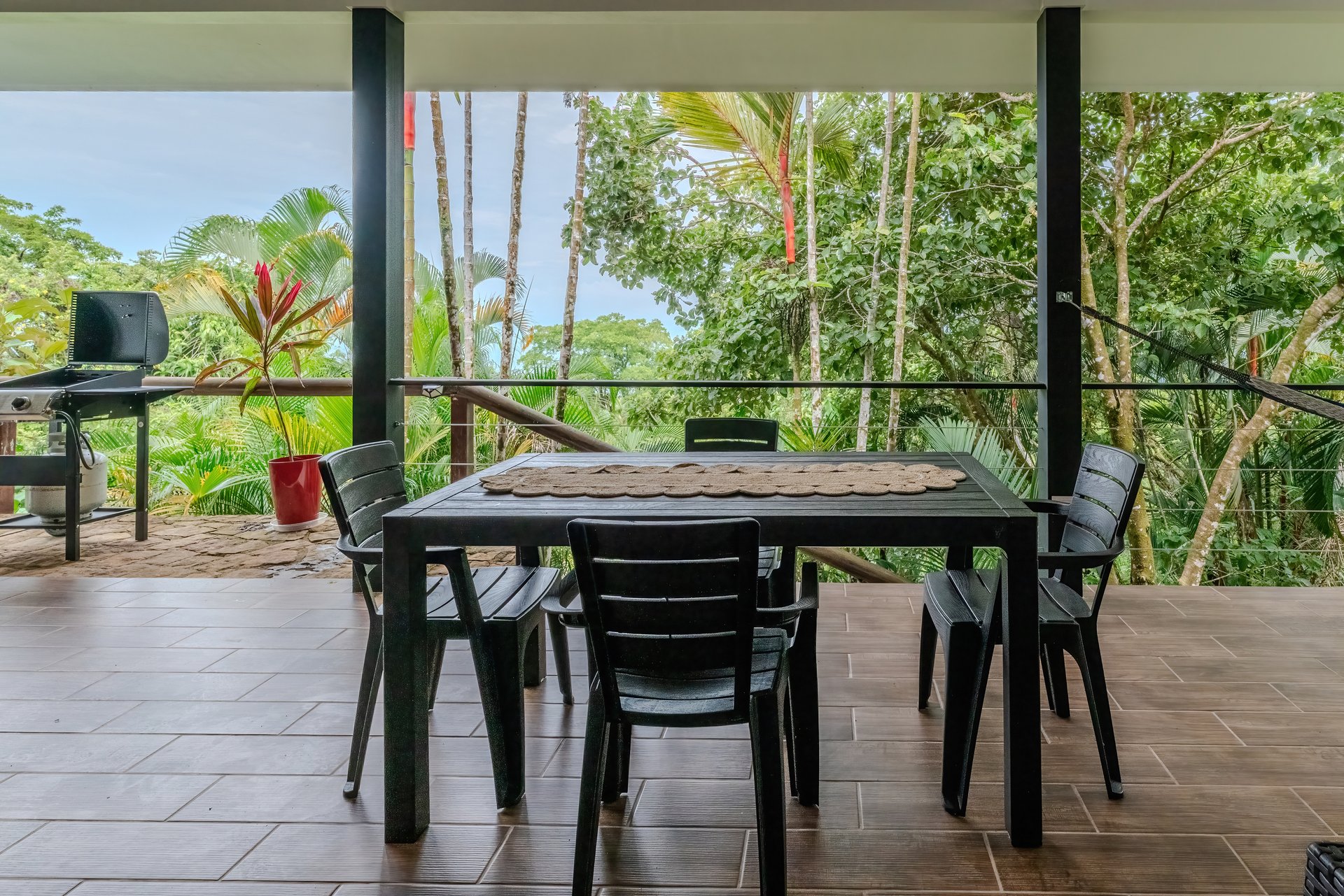 Two Ocean View Homes in Exclusive Marina Vista, Escaleras