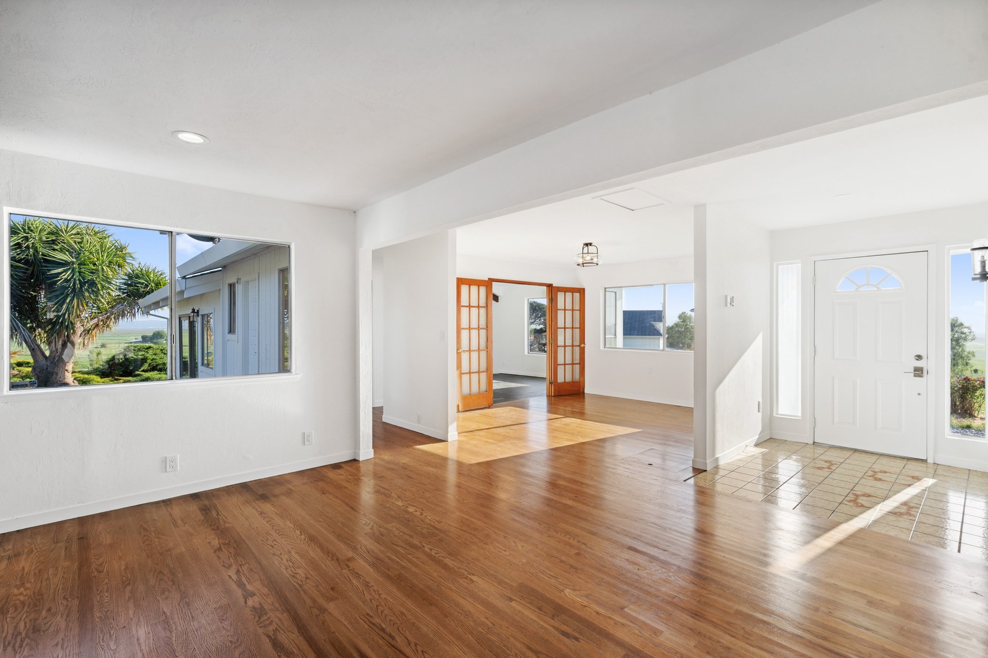 5082 Lakeville Hwy