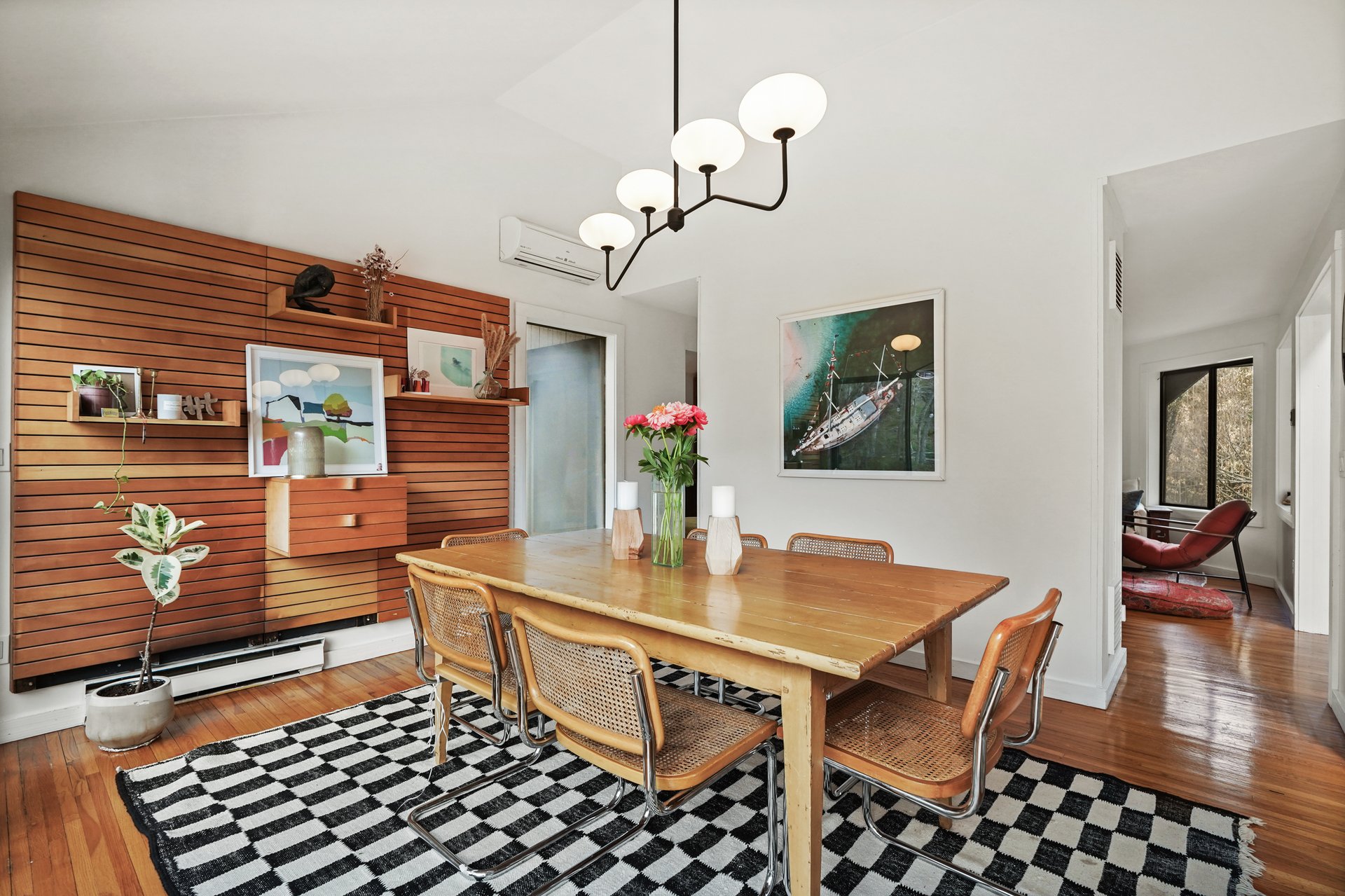 2 Reynolds Lane