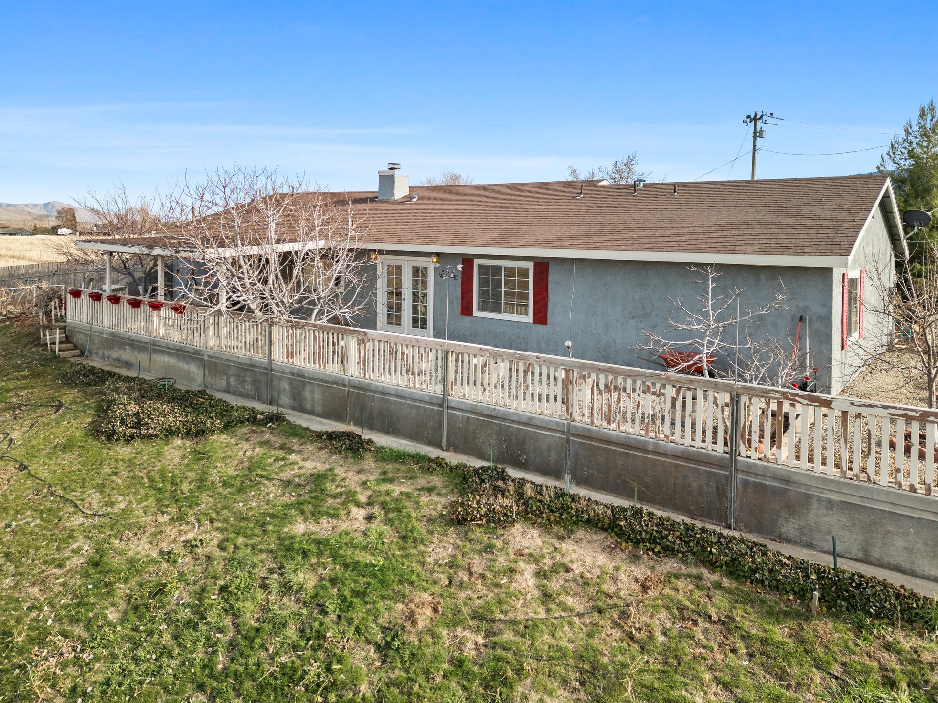 Charming Cul-de-Sac Home in East Golden Hills – 21941 Fig Court