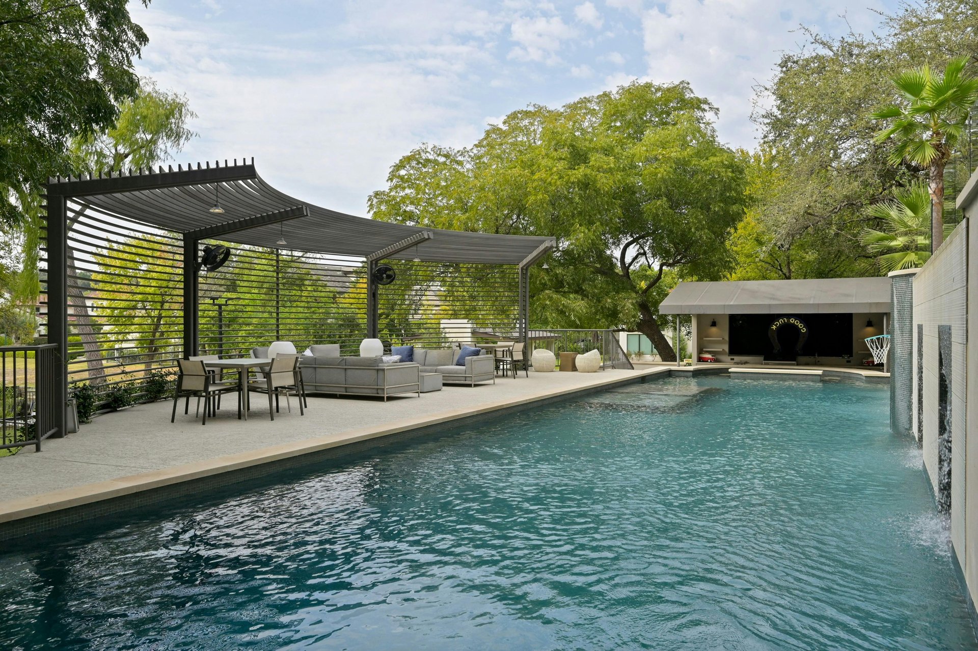 4705 Island Cove 