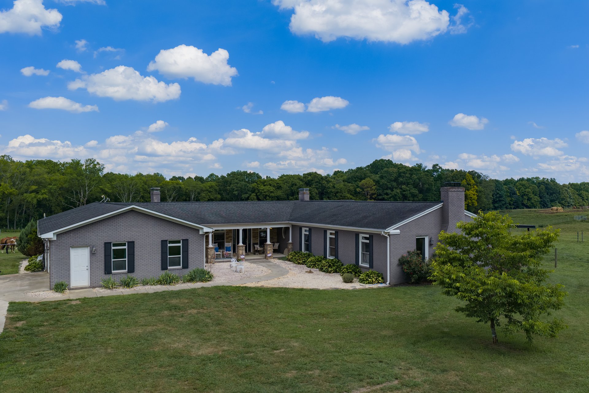 1425 Hobson Rd