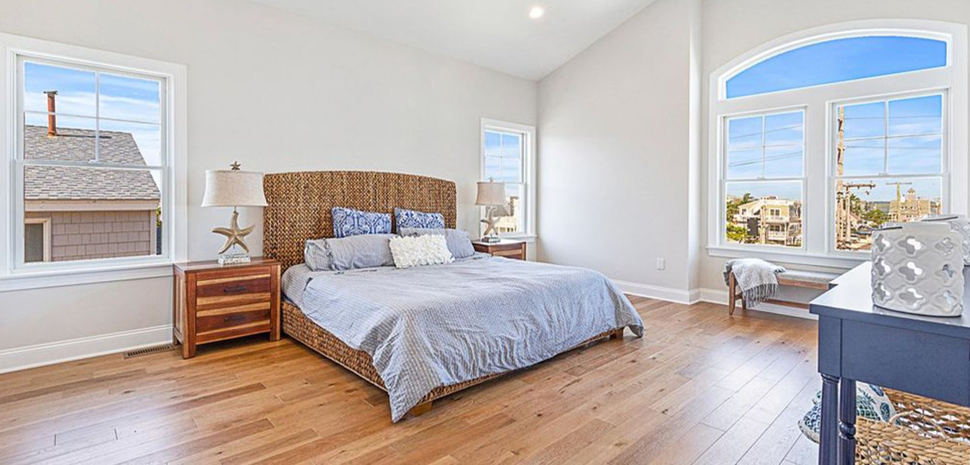 4911 S. Long Beach Blvd - Pet Friendly