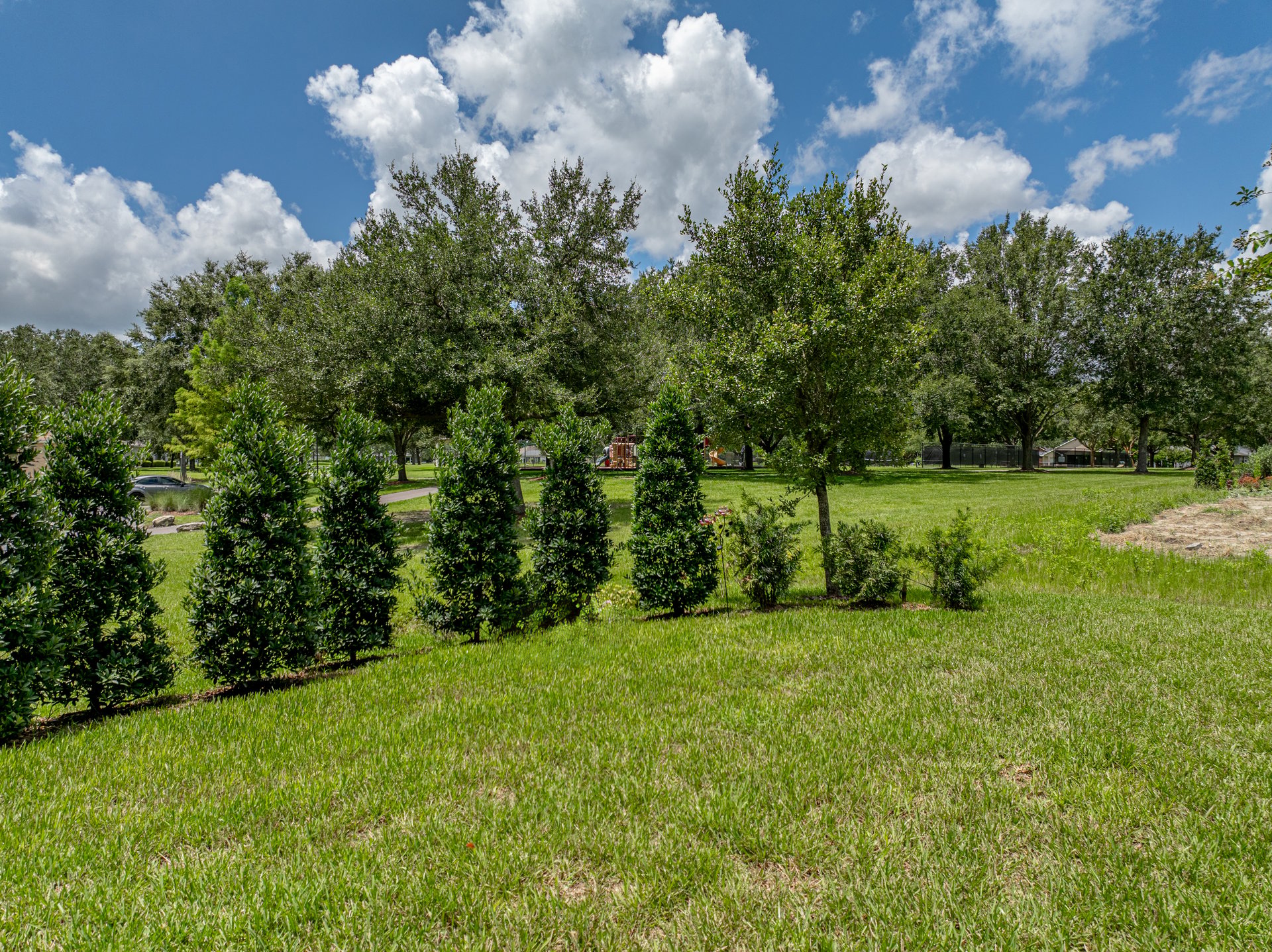 14198 THOROUGHBRED DR