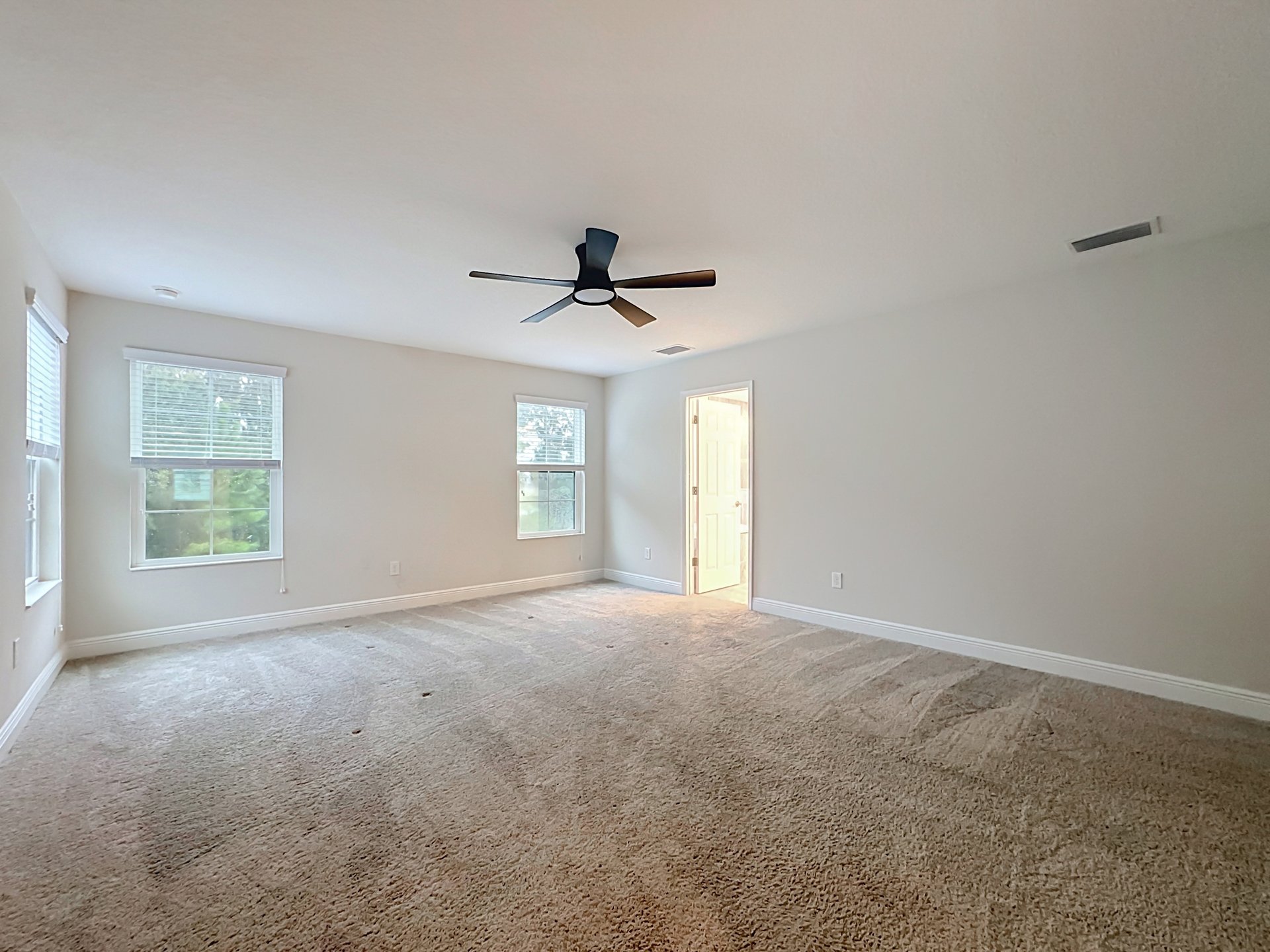 Move-In Ready Pelican in Hawkstone — No Builder Wait, $40K in Upgrades