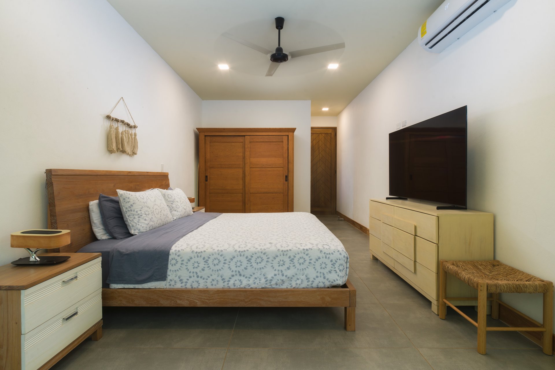 Villa Los Jobos Garden #1 | Modern 4-Bedroom Villa Just 5 Minutes from Tamarindo Beach – Newly Remodeled and Move-In Ready