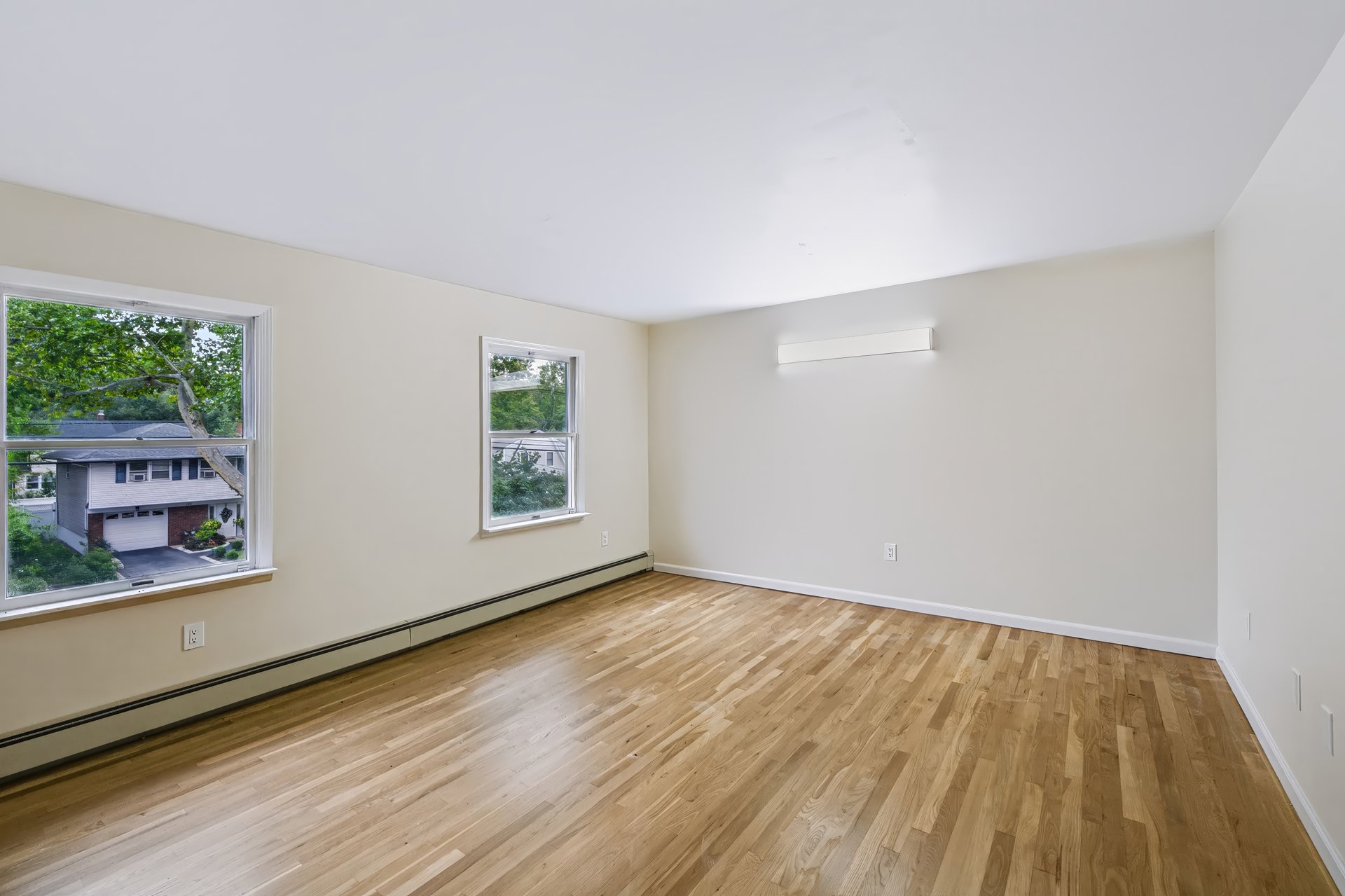 156 River Rd