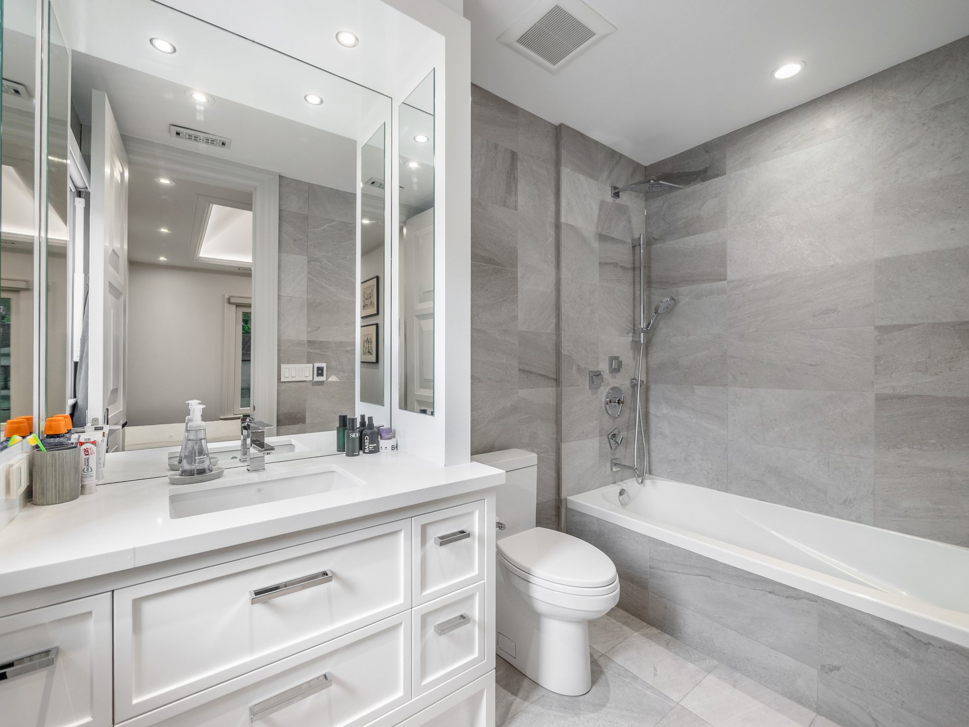 Ultimate Luxury In Bedford Park