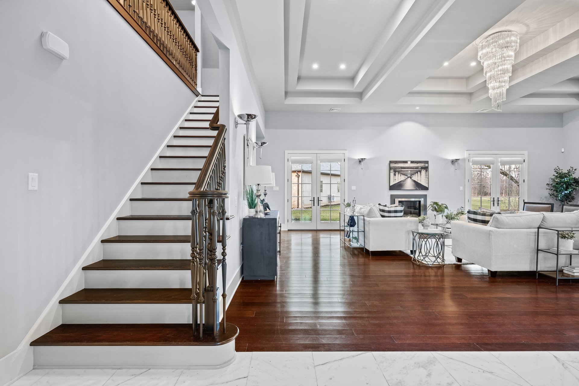 2687 Avenue Du Vlg