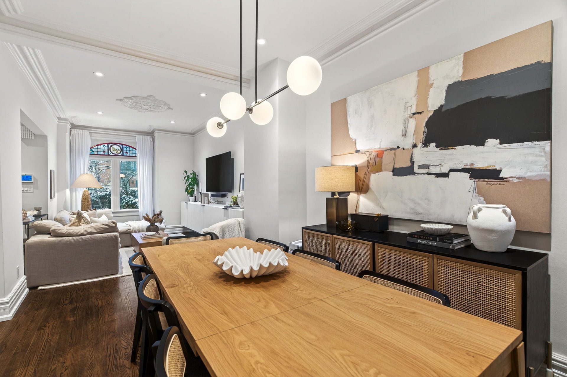 SOLD: Standout Residence In Coveted Summerhill